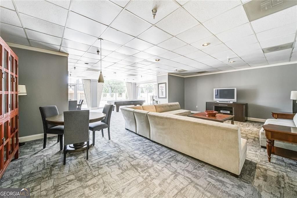 2479 Peachtree Road Ne # 303 Property Photo 36