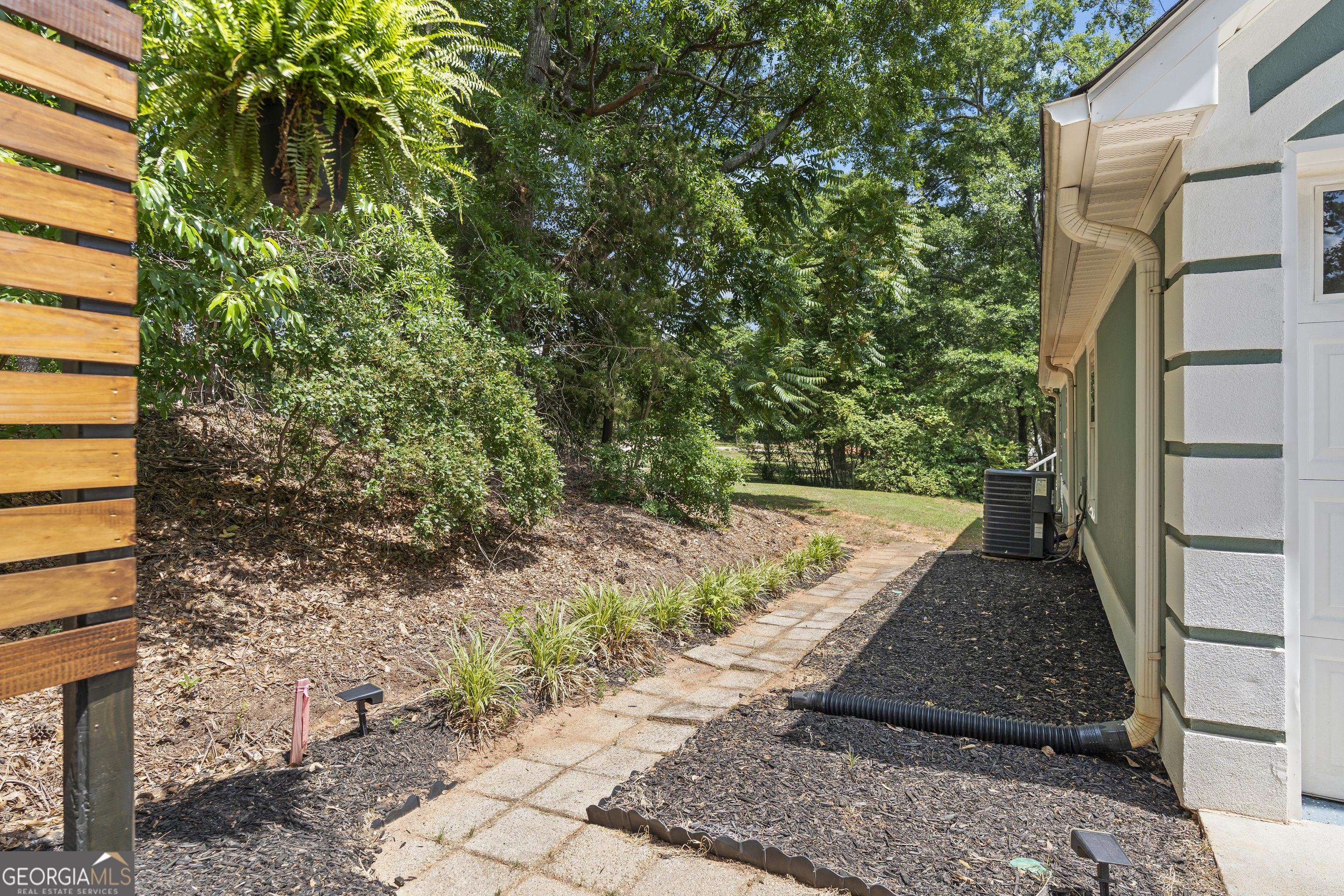 546 Old Beacon Light Road Property Photo 6
