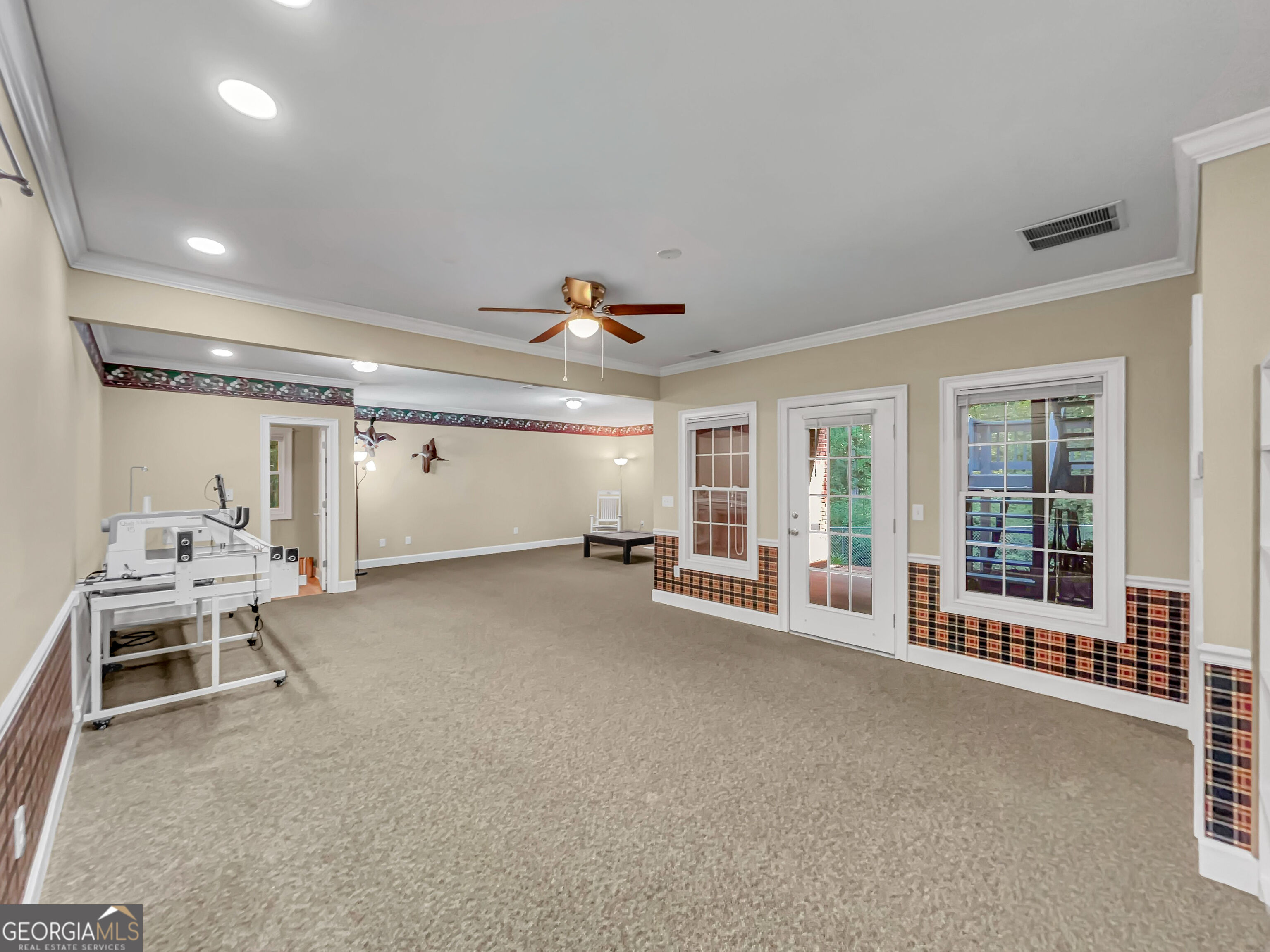 1071 Waterford Court Property Photo 30
