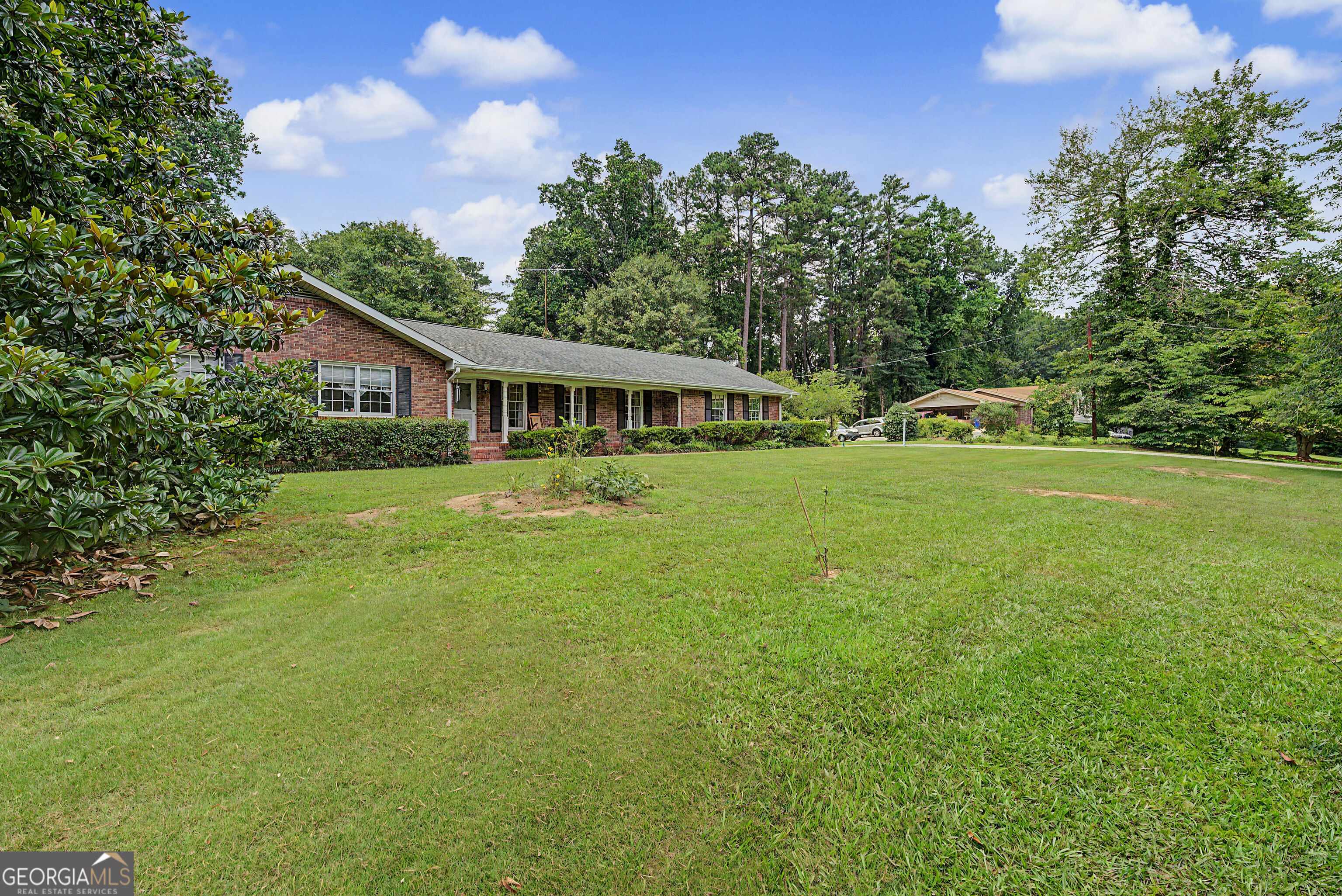 3885 Pittman Road Property Photo 2