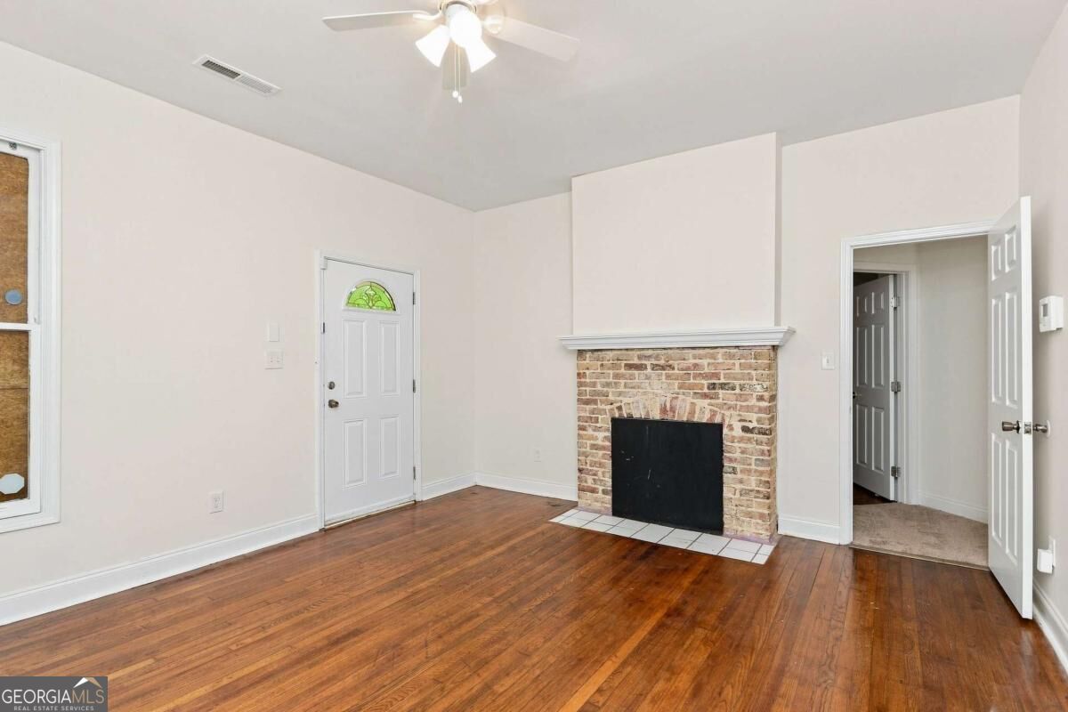 56 Vanira Avenue Se Property Photo 8