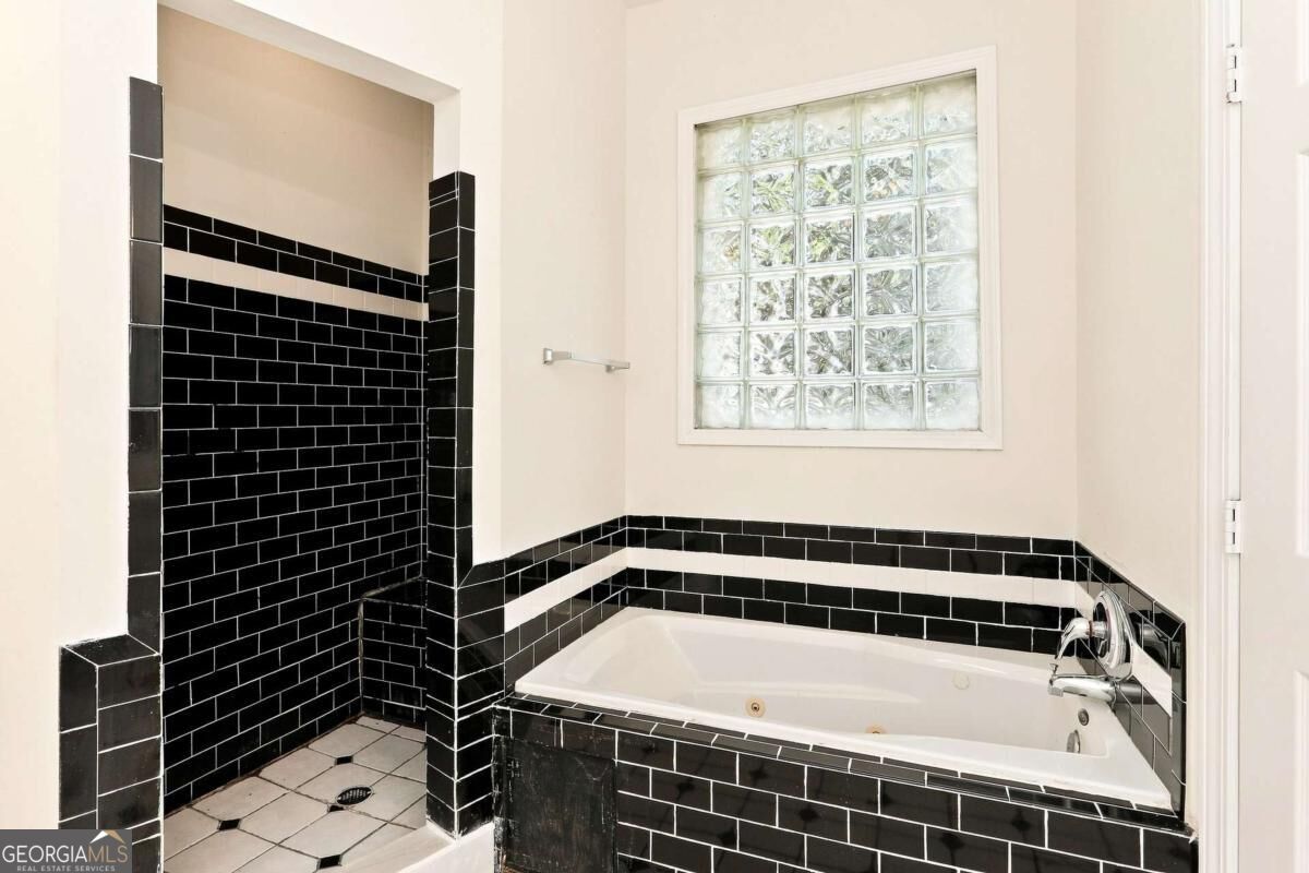 56 Vanira Avenue Se Property Photo 14