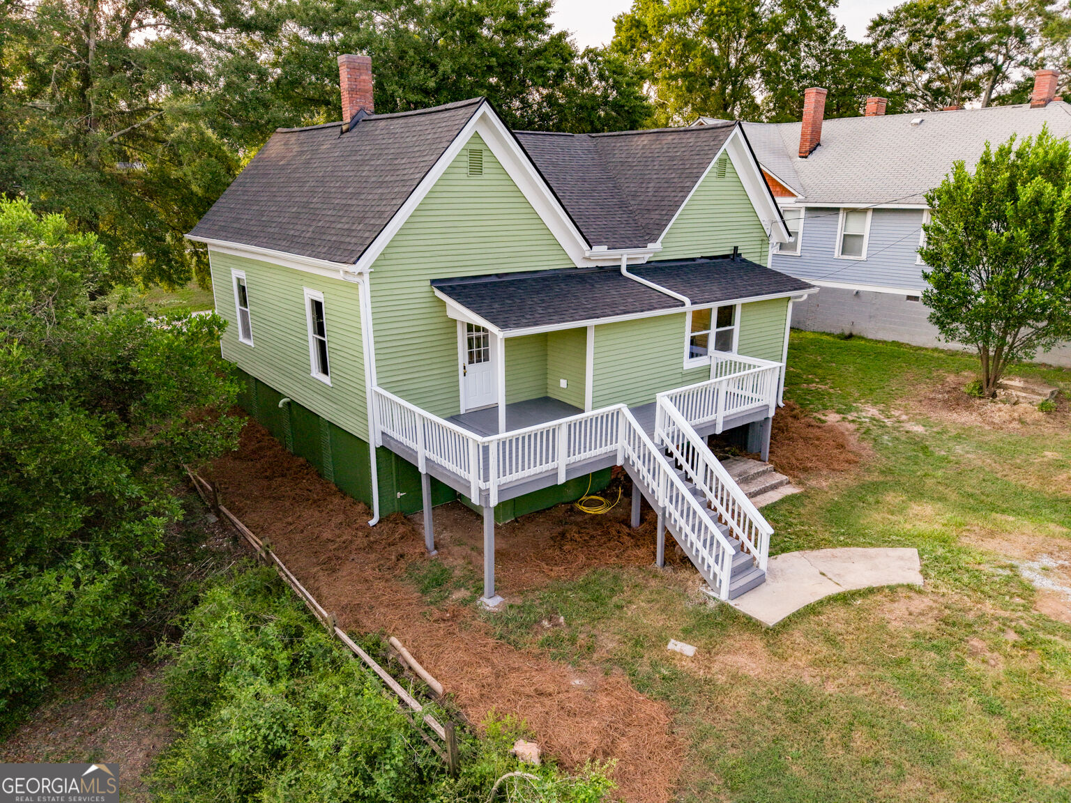 6 N Broad Street Property Photo 6