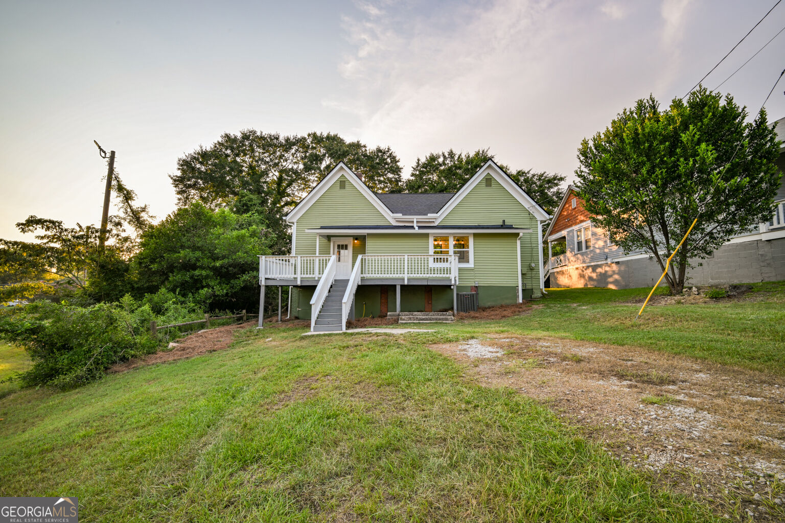 6 N Broad Street Property Photo 8