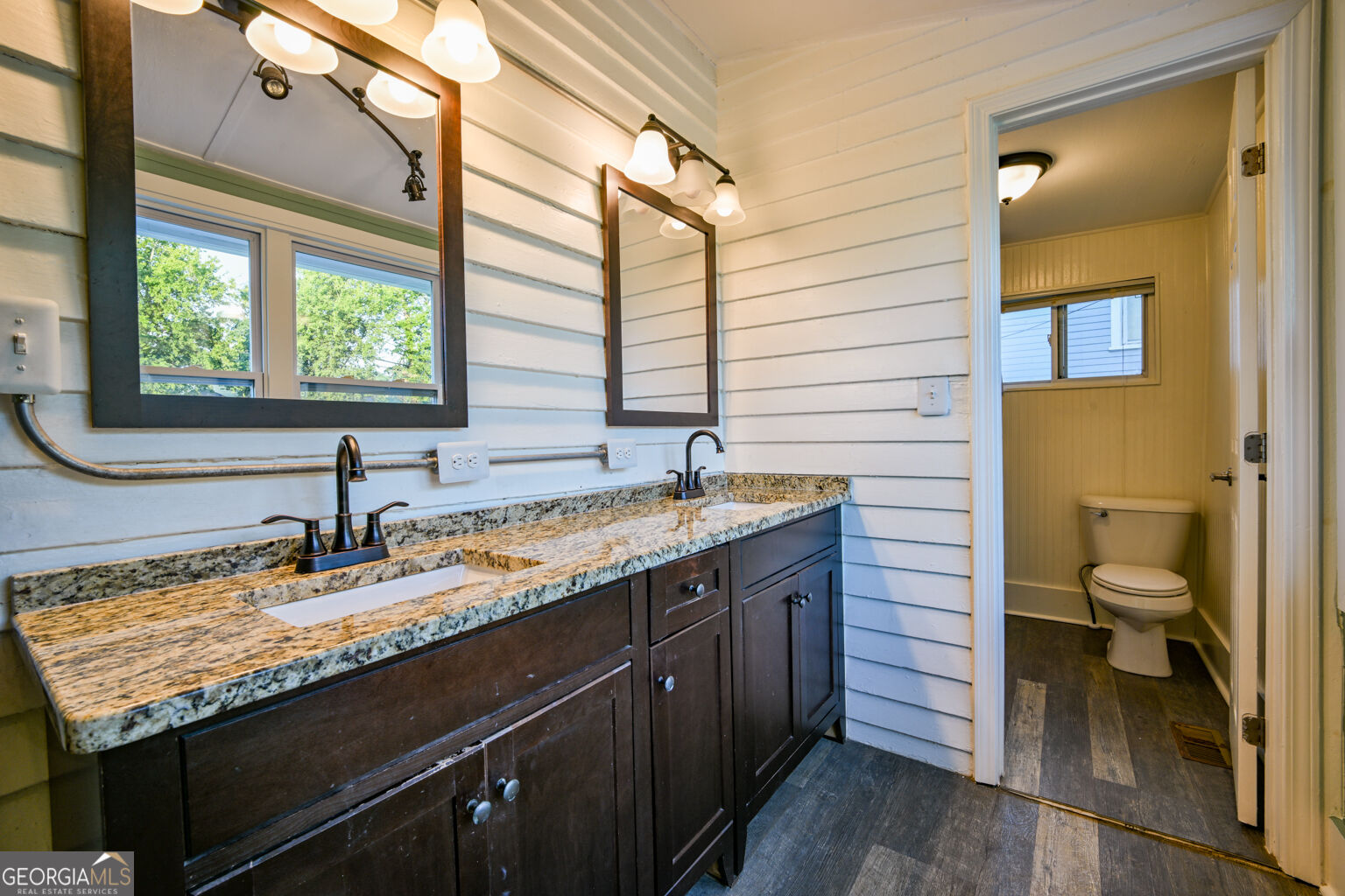 6 N Broad Street Property Photo 19