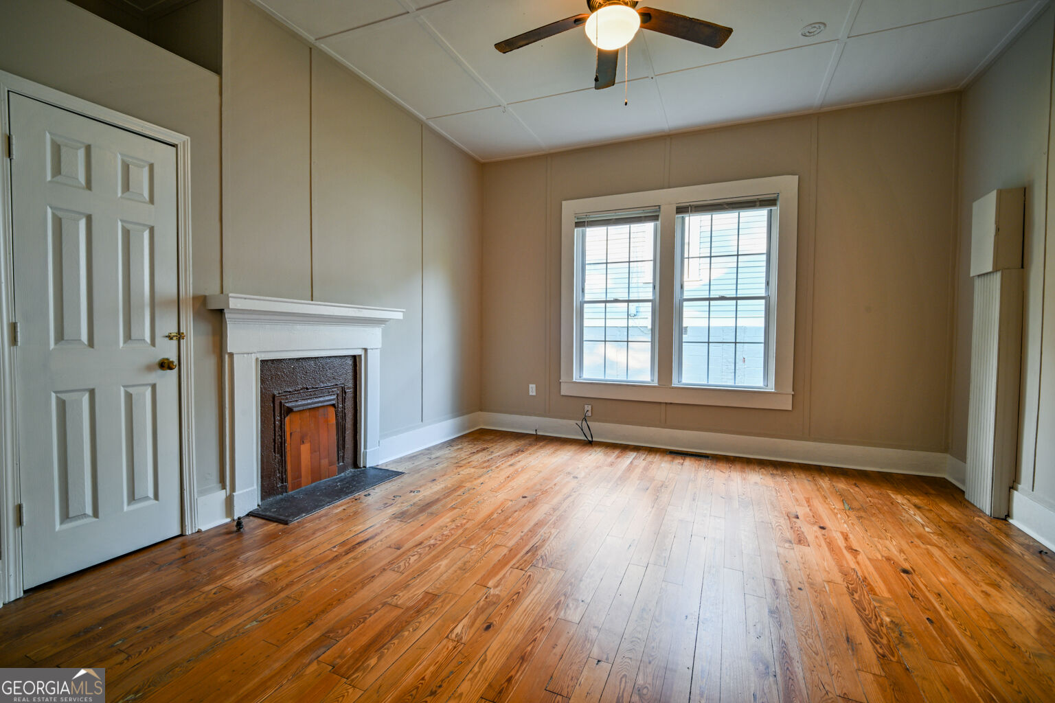 6 N Broad Street Property Photo 26