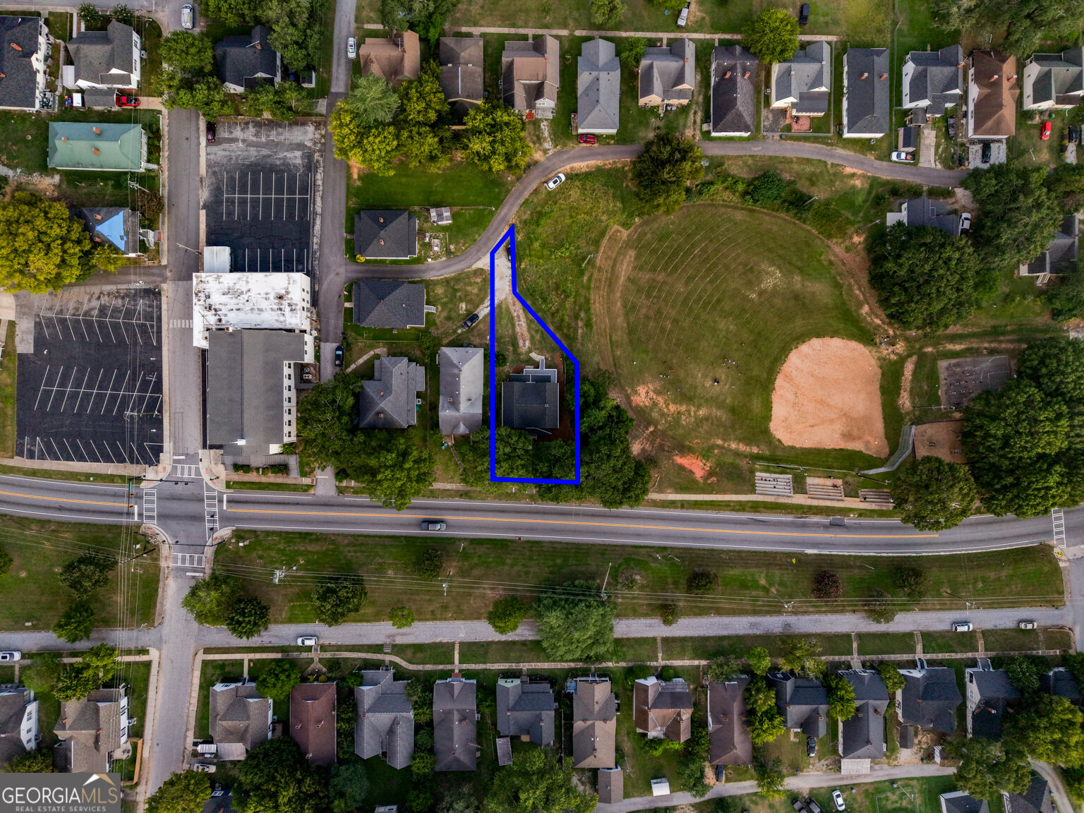 6 N Broad Street Property Photo 32