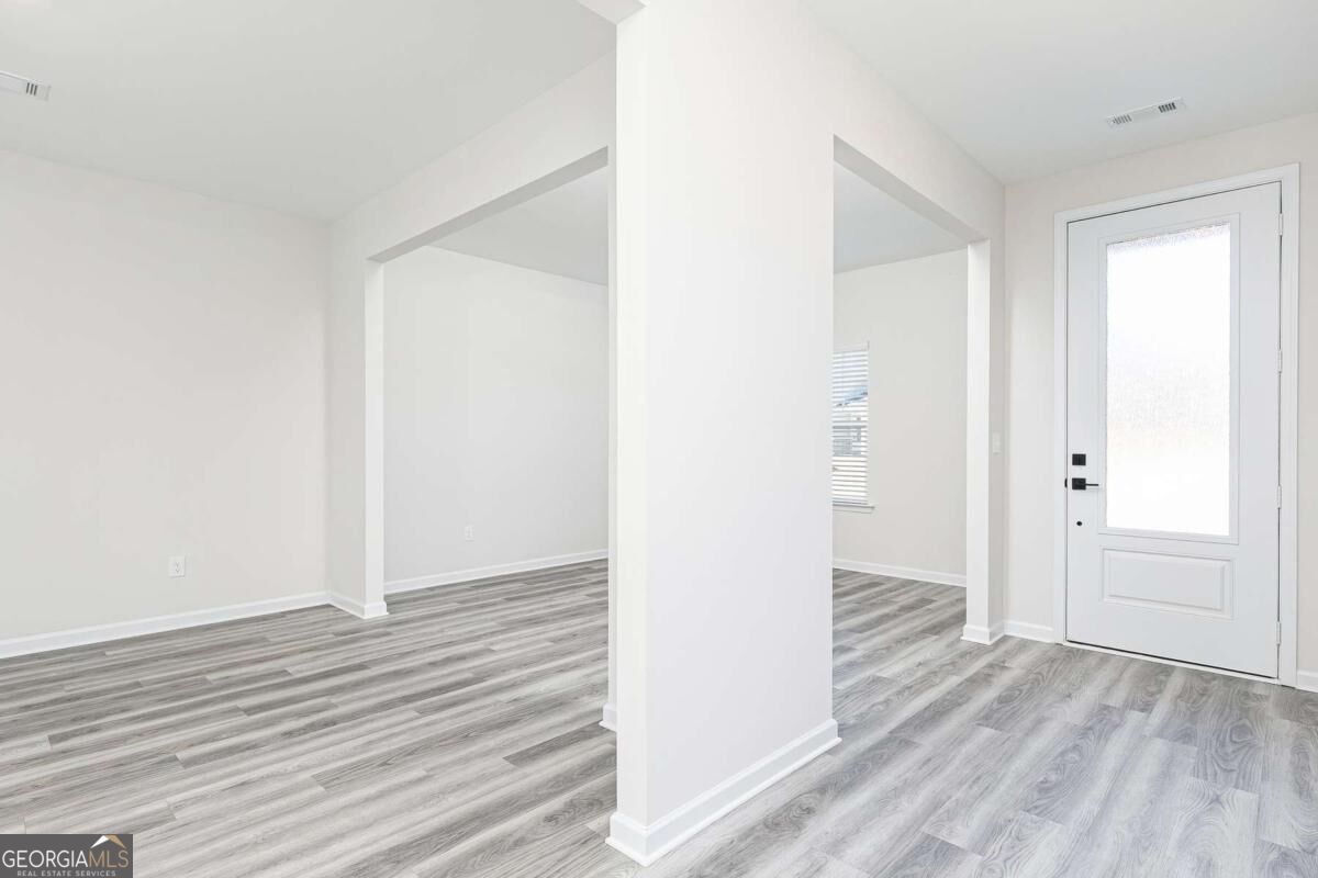 185 Egret Court Property Photo 4