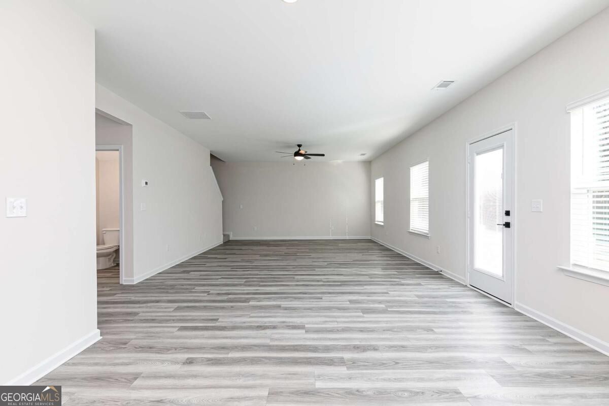 185 Egret Court Property Photo 6