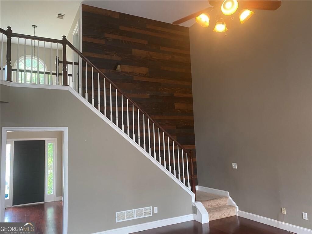 3470 Maple Terrace Drive Property Photo 8