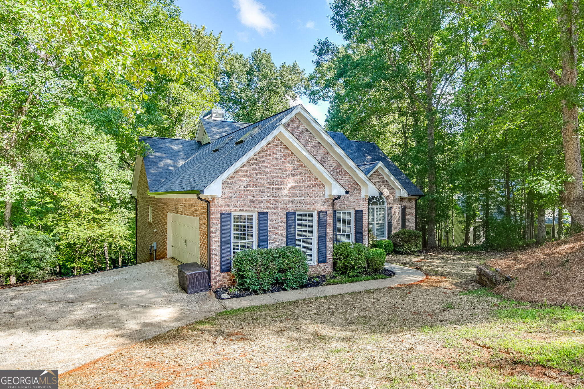 1340 Calls Creek Circle Property Photo 2