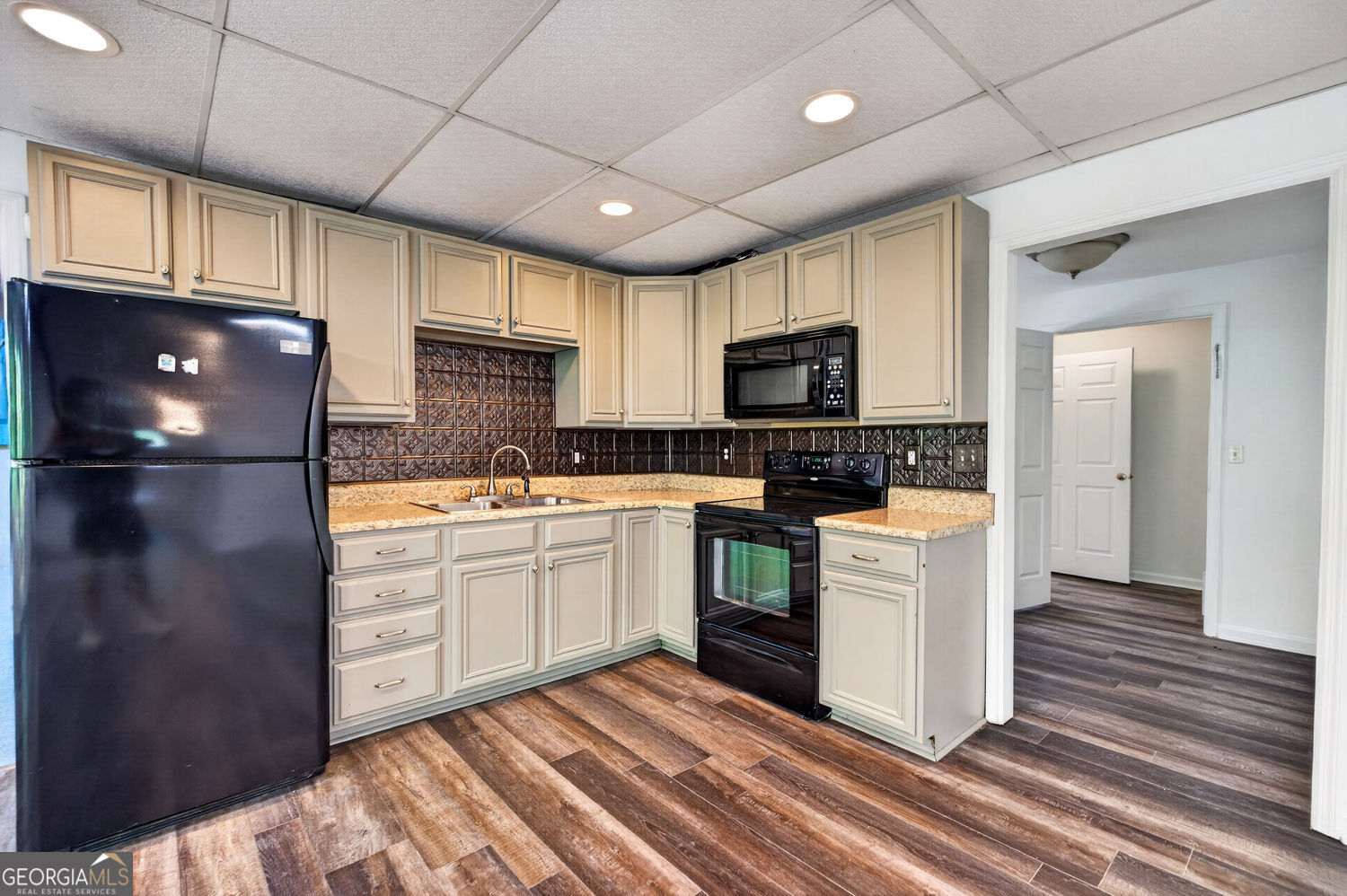 2090 Double Creek Lane Property Photo 34