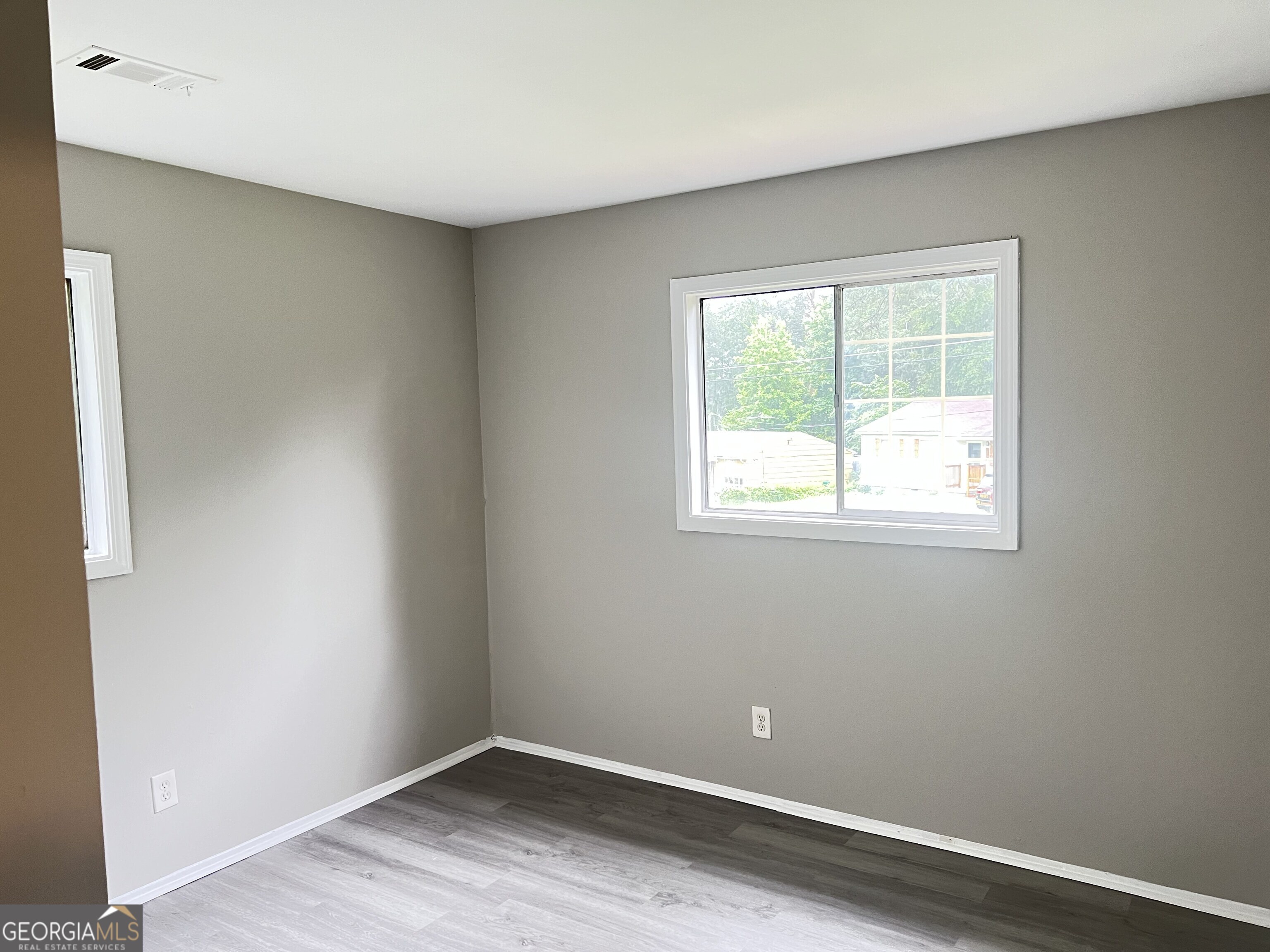1259 Pineglen Drive Property Photo 10