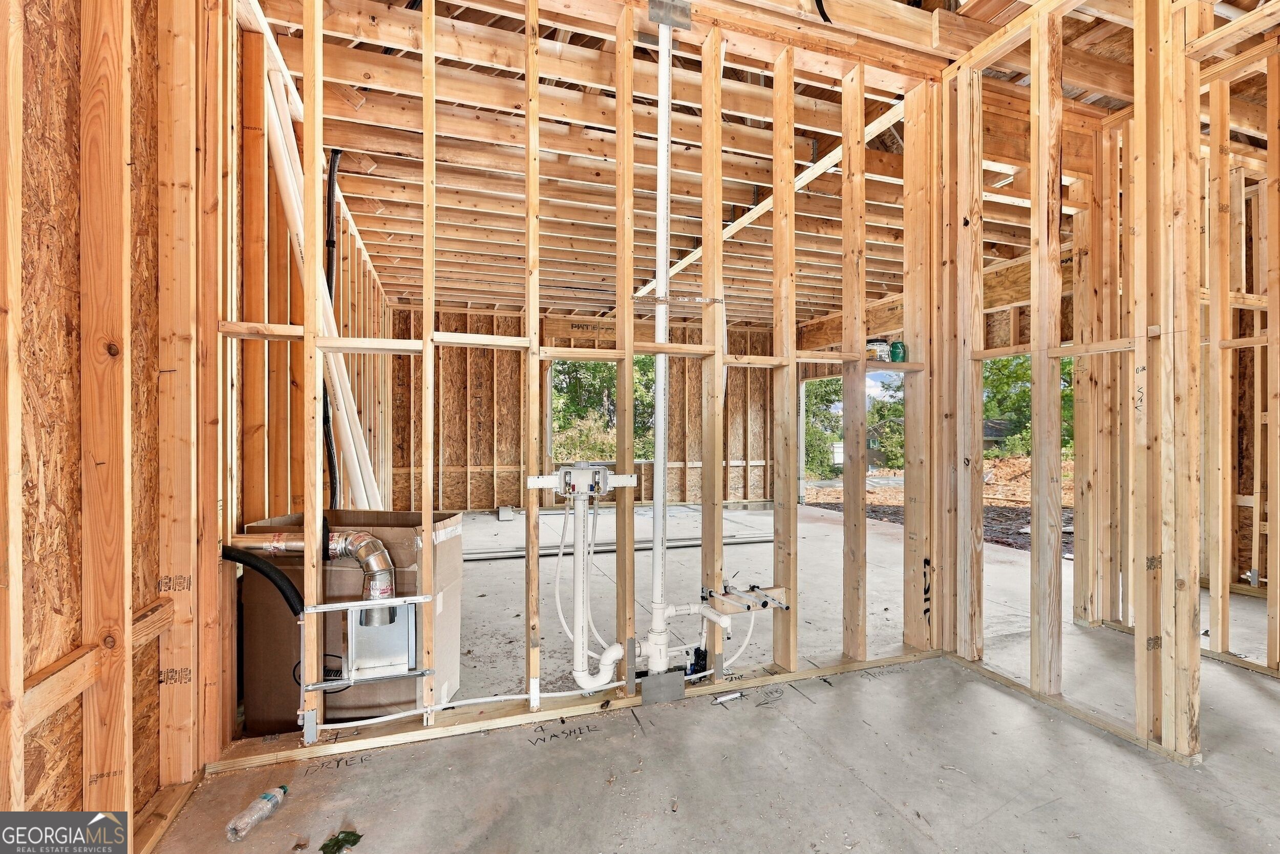 170 Mcmillian Avenue Property Photo 16
