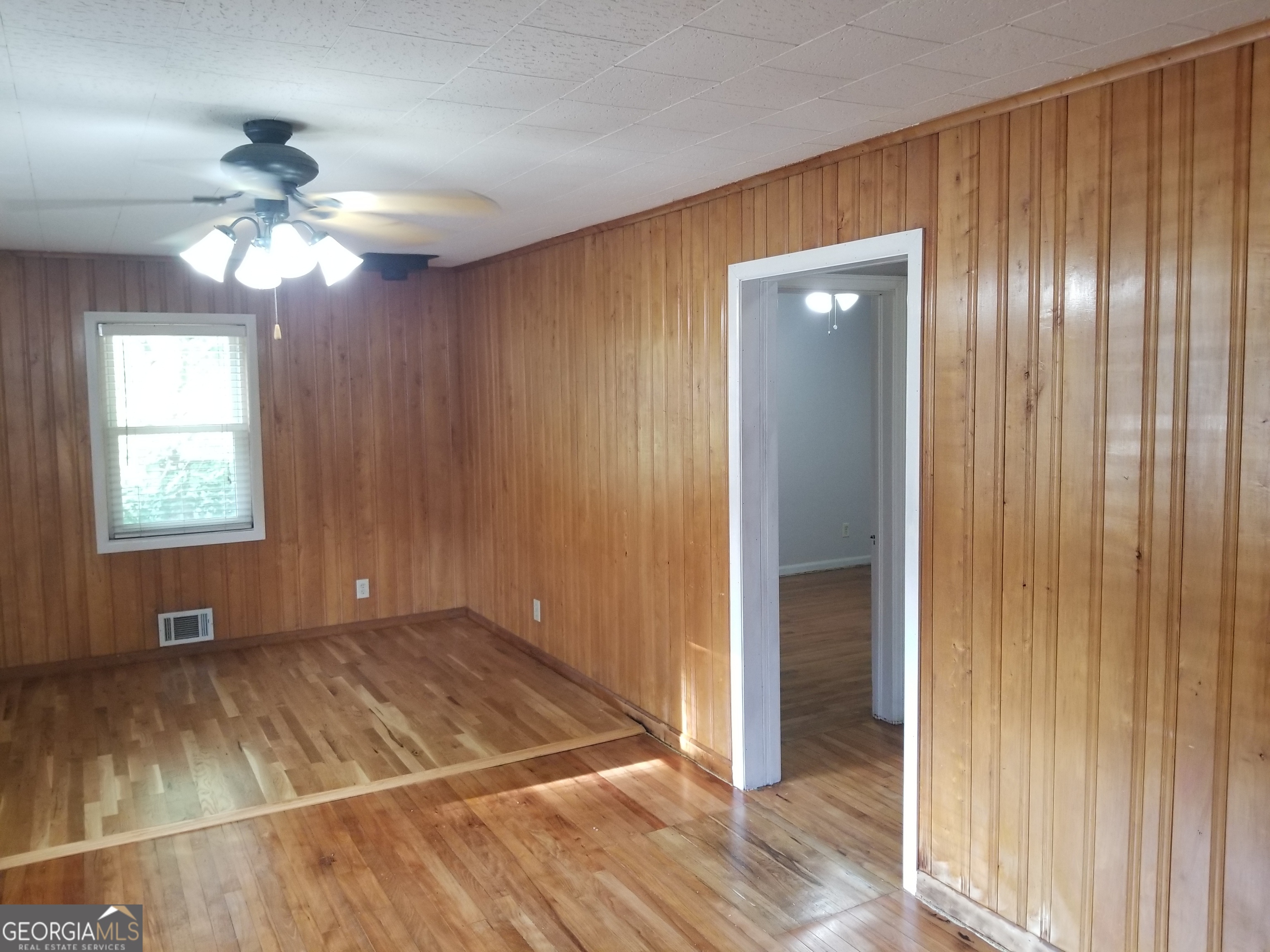 5066 Phillips Drive Property Photo 12