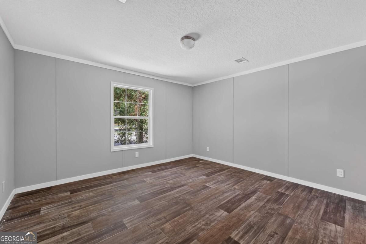 7485 Central Avenue Property Photo 15