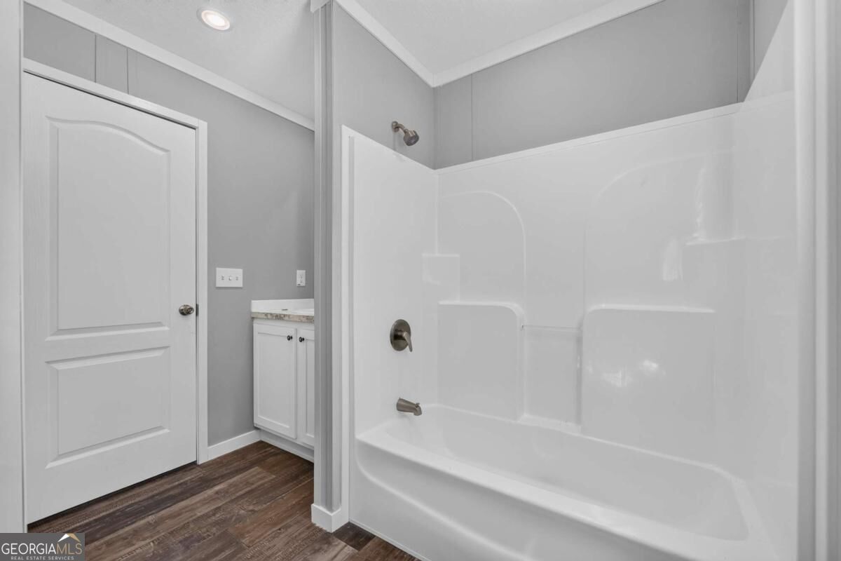 7485 Central Avenue Property Photo 16