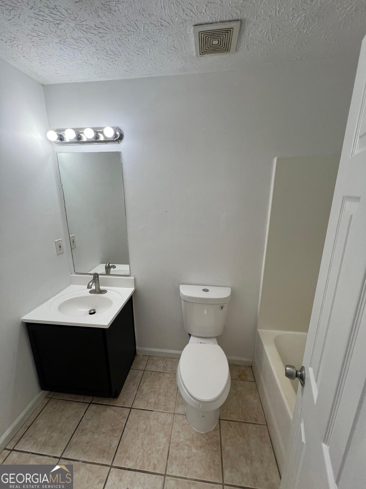 686 Morrow Road Property Photo 12