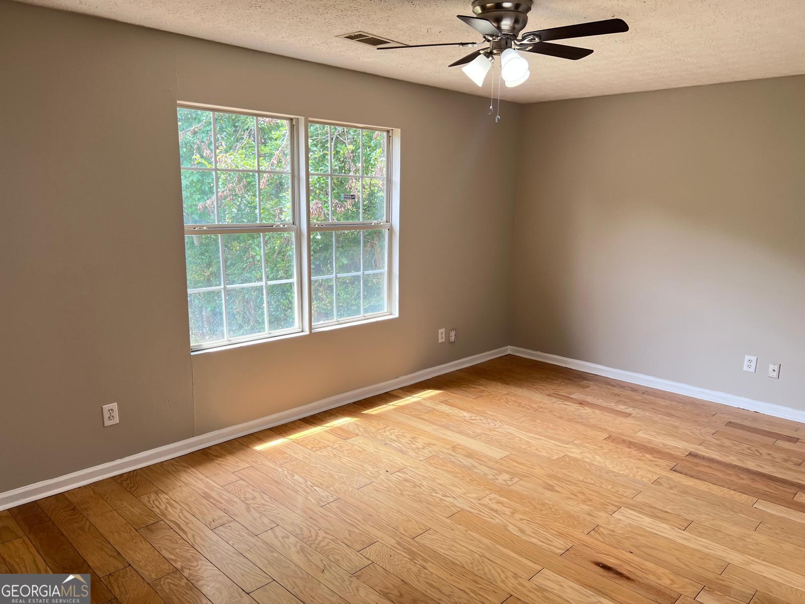 686 Morrow Road Property Photo 13