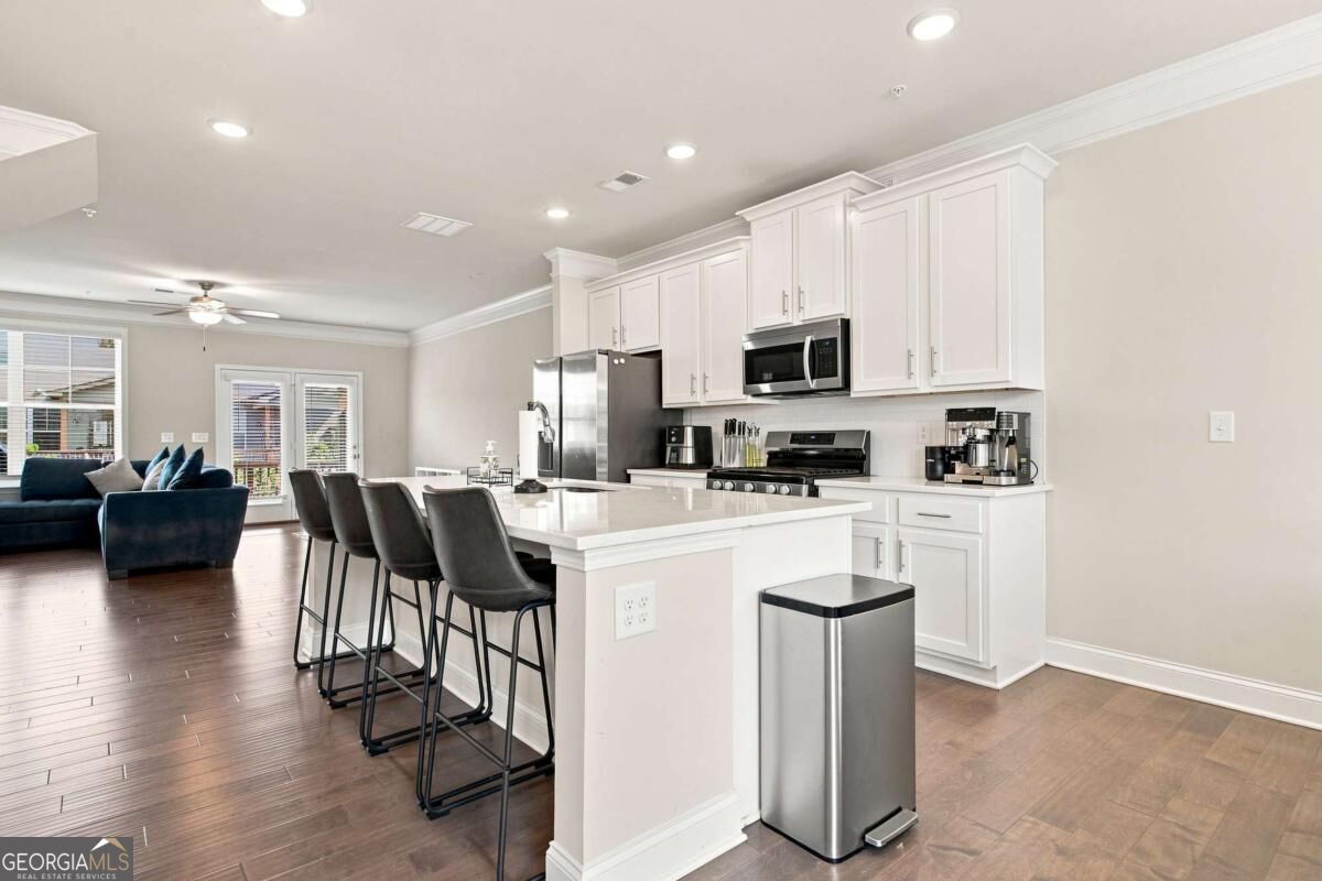 1746 Prelude Pte Property Photo 4