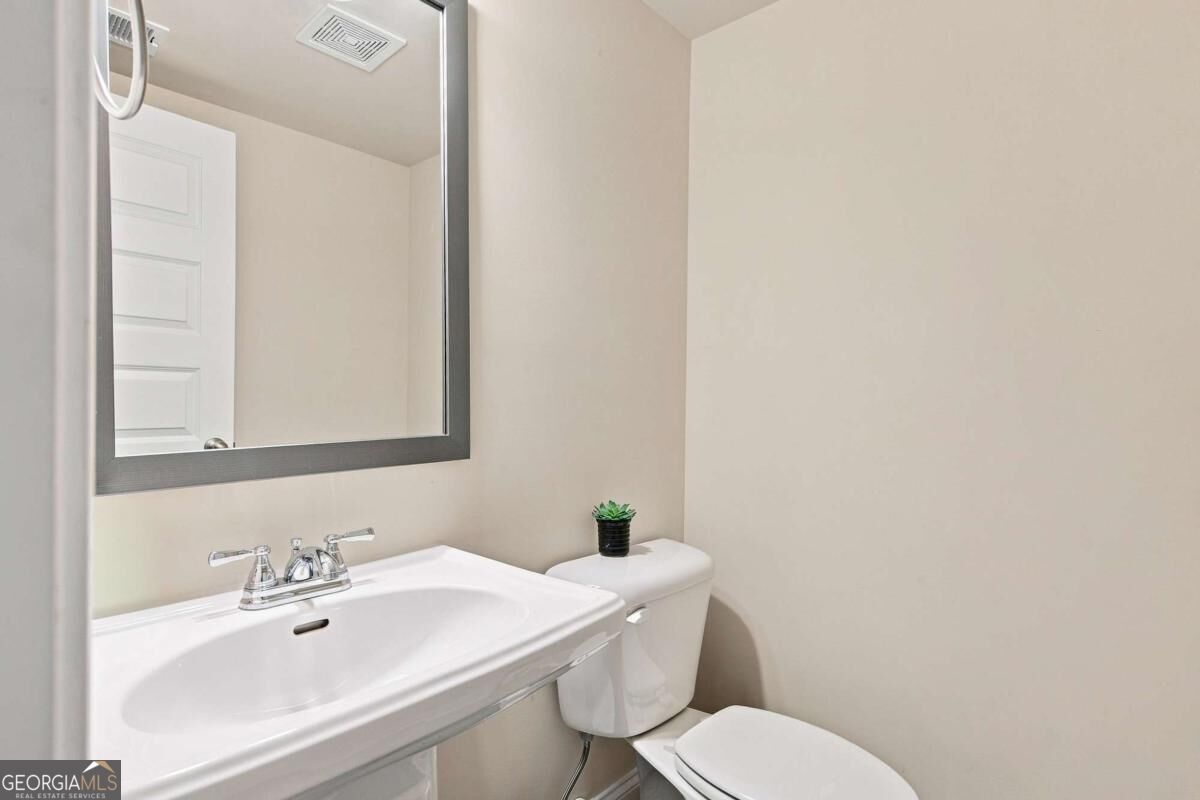 1746 Prelude Pte Property Photo 26