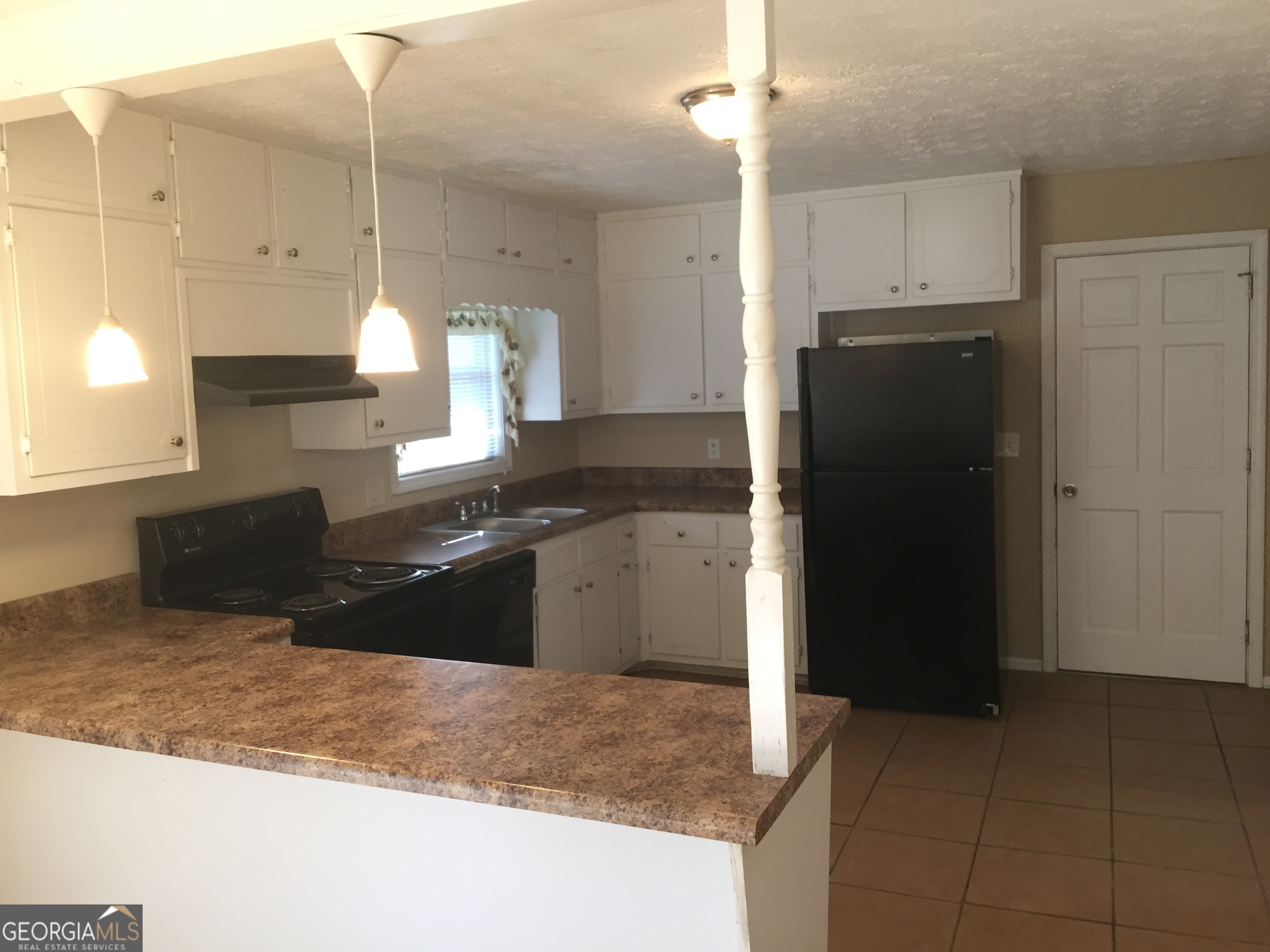 2076 Campfire Drive Property Photo 3