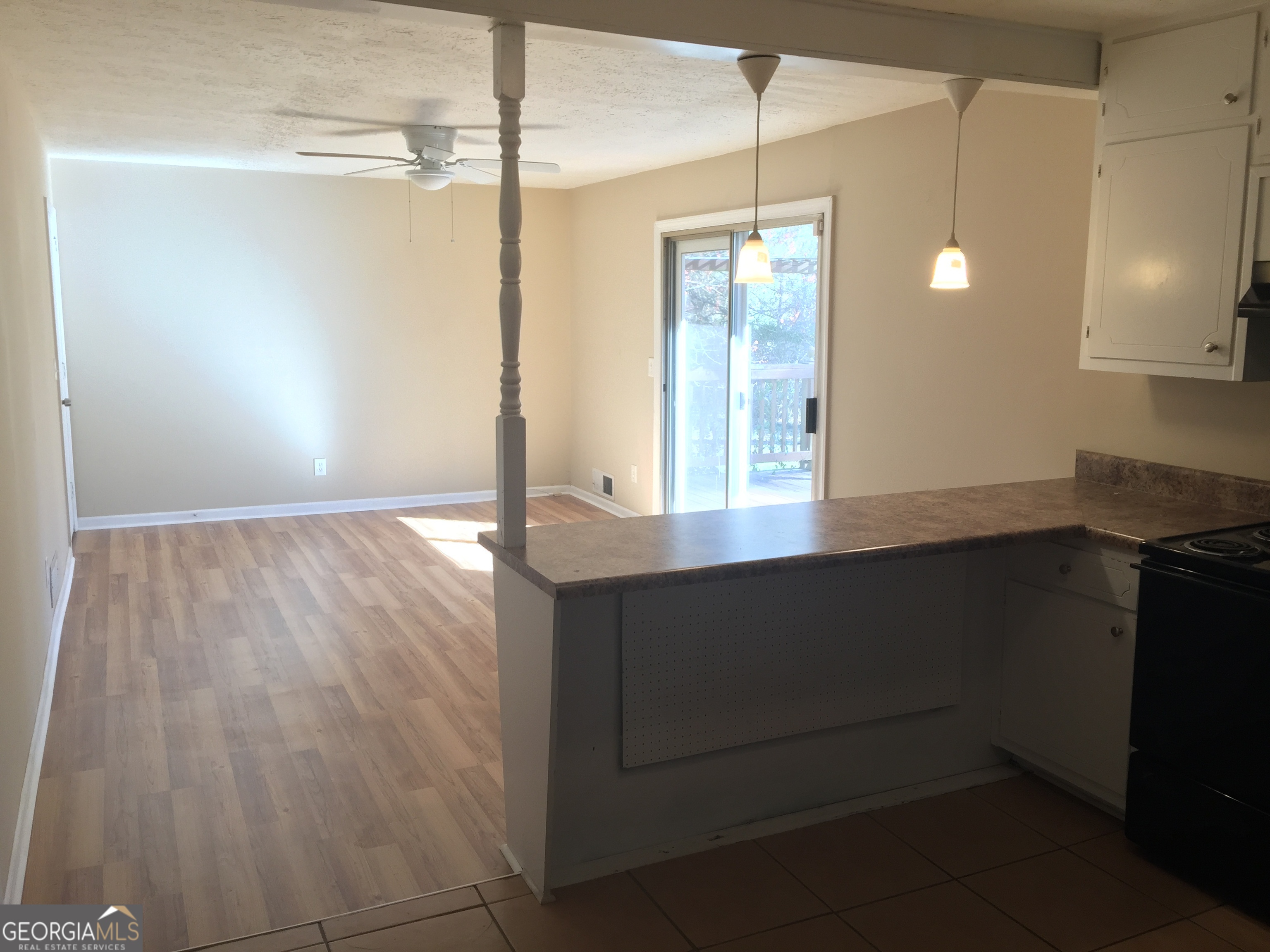 2076 Campfire Drive Property Photo 4