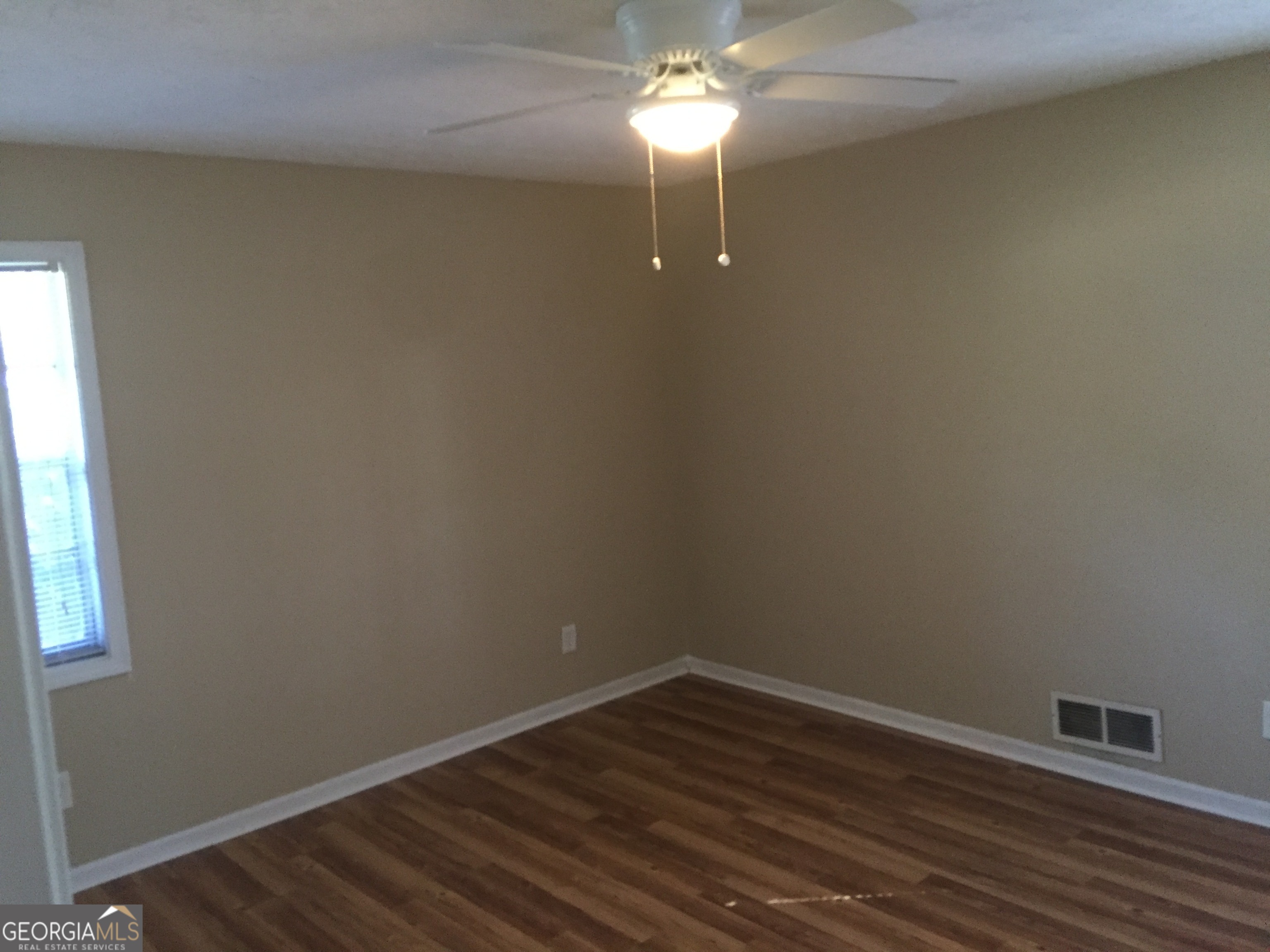 2076 Campfire Drive Property Photo 14