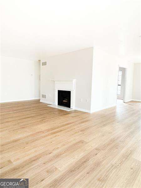 4113 Pine Heights Drive Ne Property Photo 5