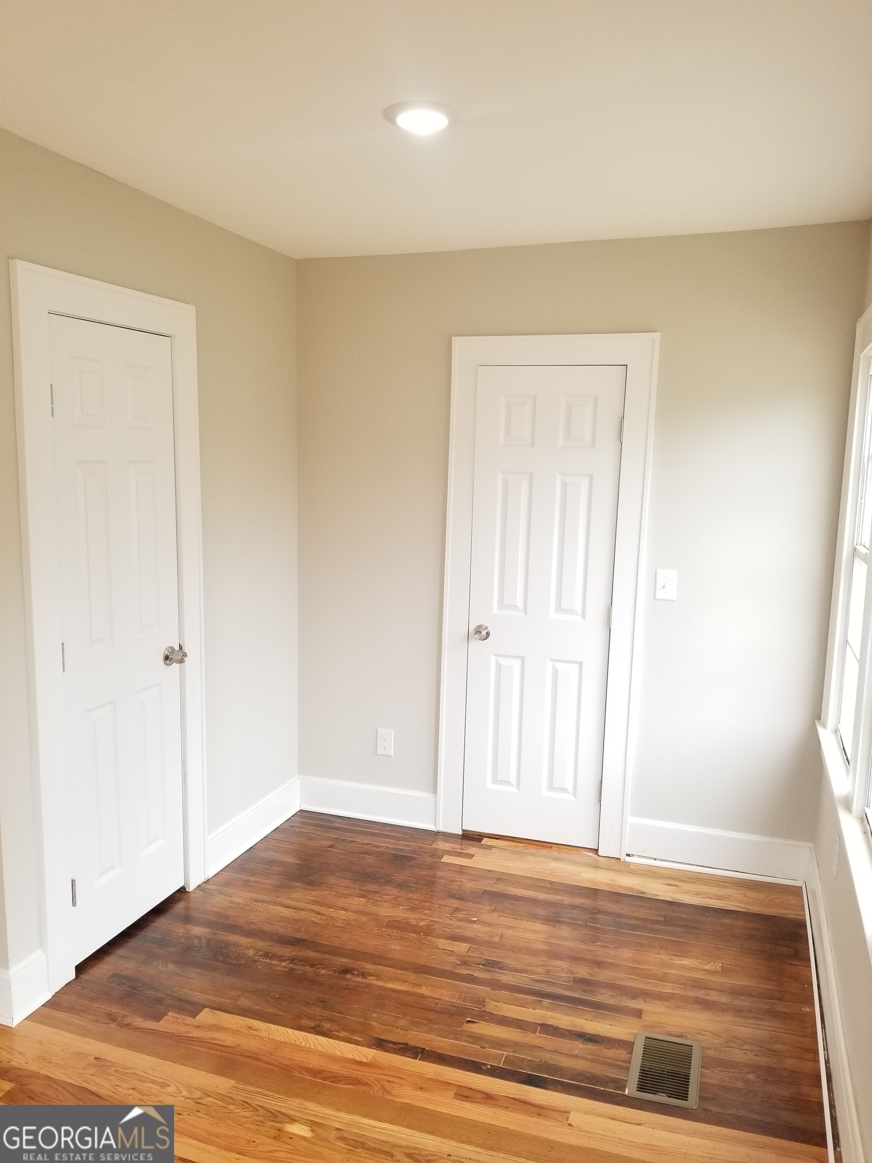 2429 Macon Drive Sw Property Photo 17