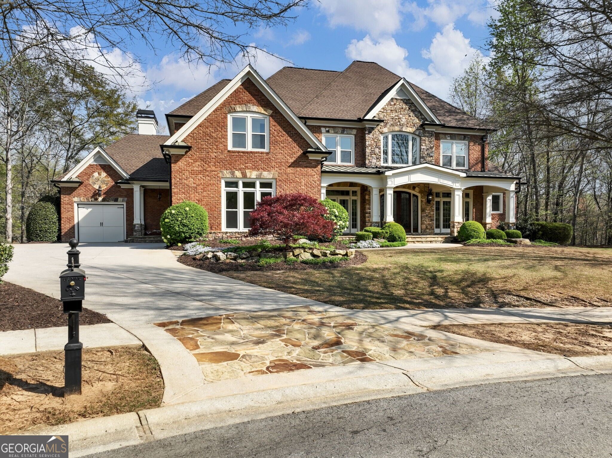 2279 Weeping Oak Drive Property Photo 1