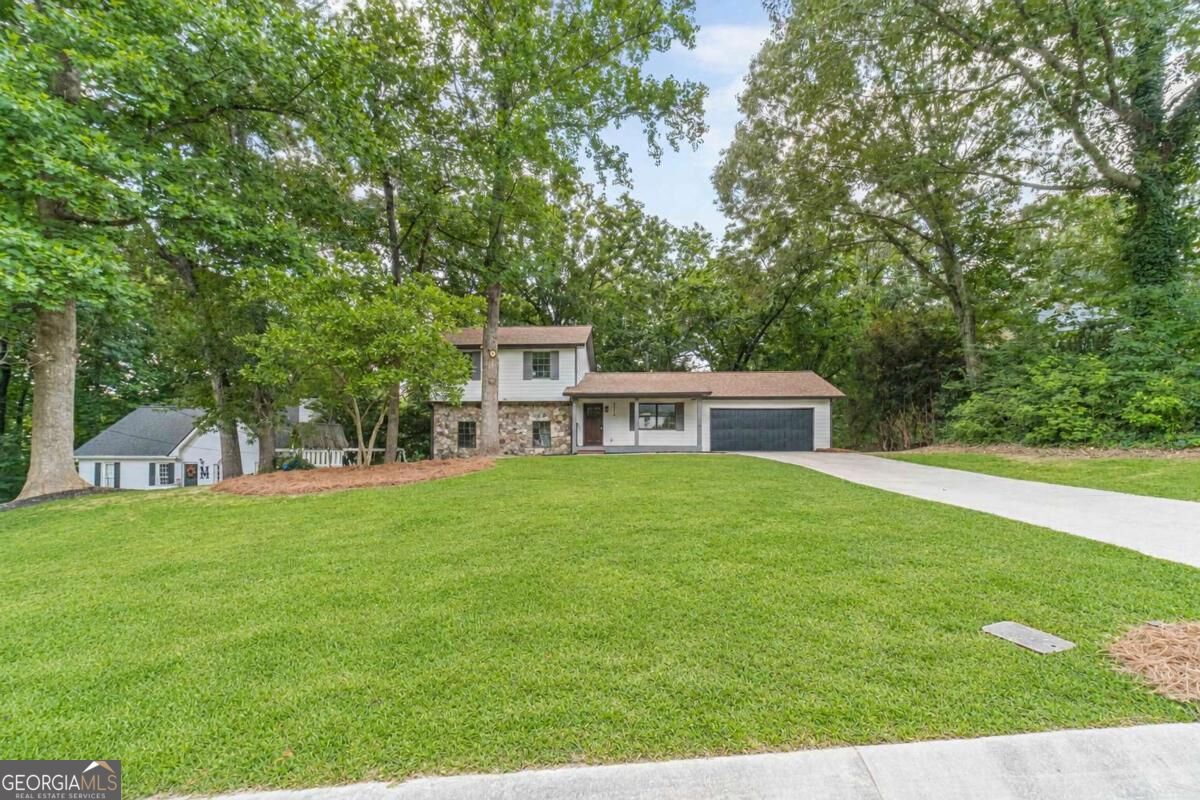 2273 Ivy Crest Drive Property Photo 3