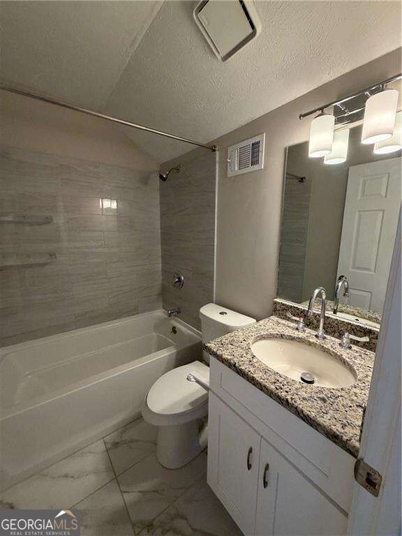 504-6 Plymouth Lane Property Photo 8