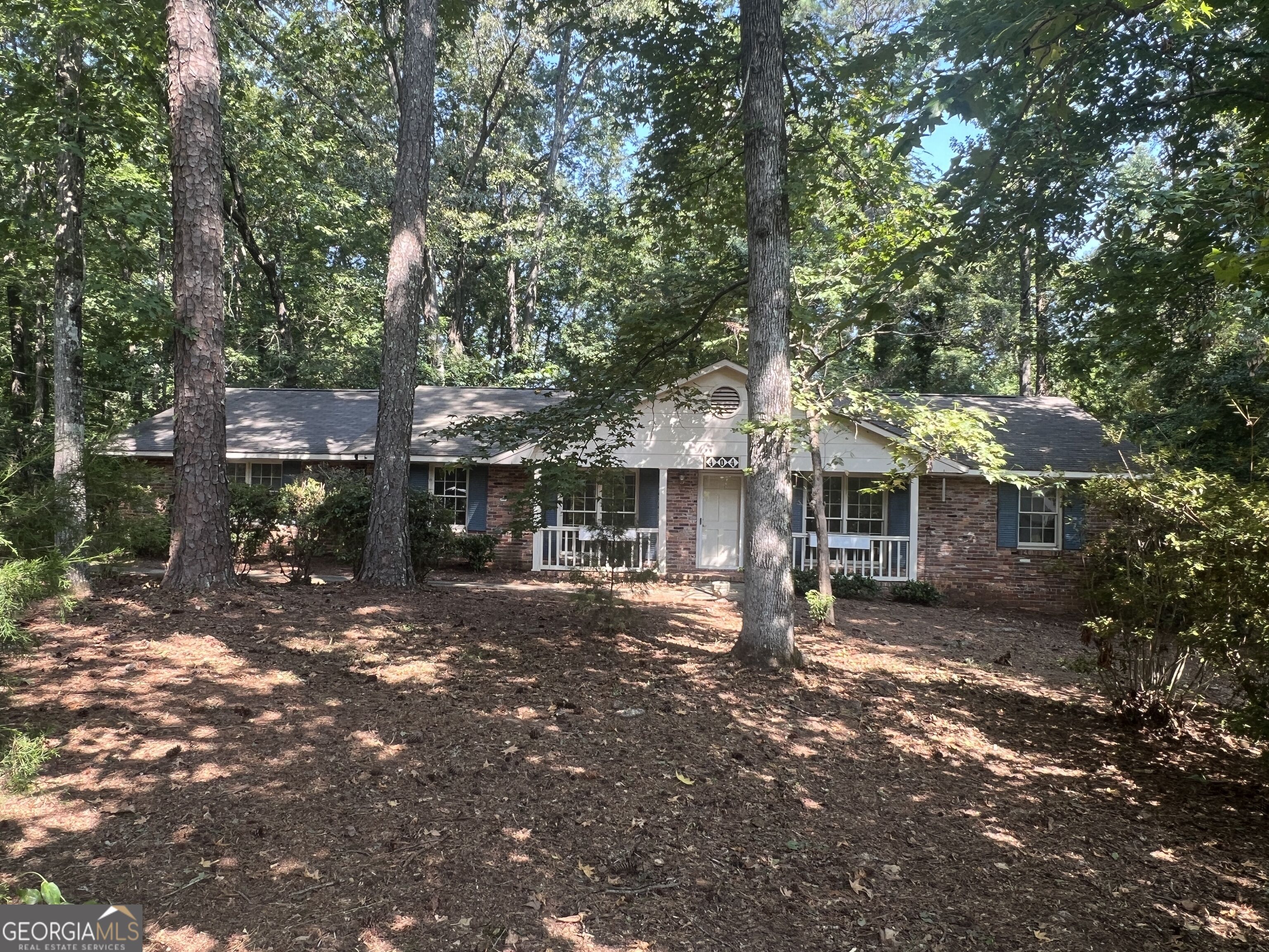 404 Debra Drive Property Photo 1