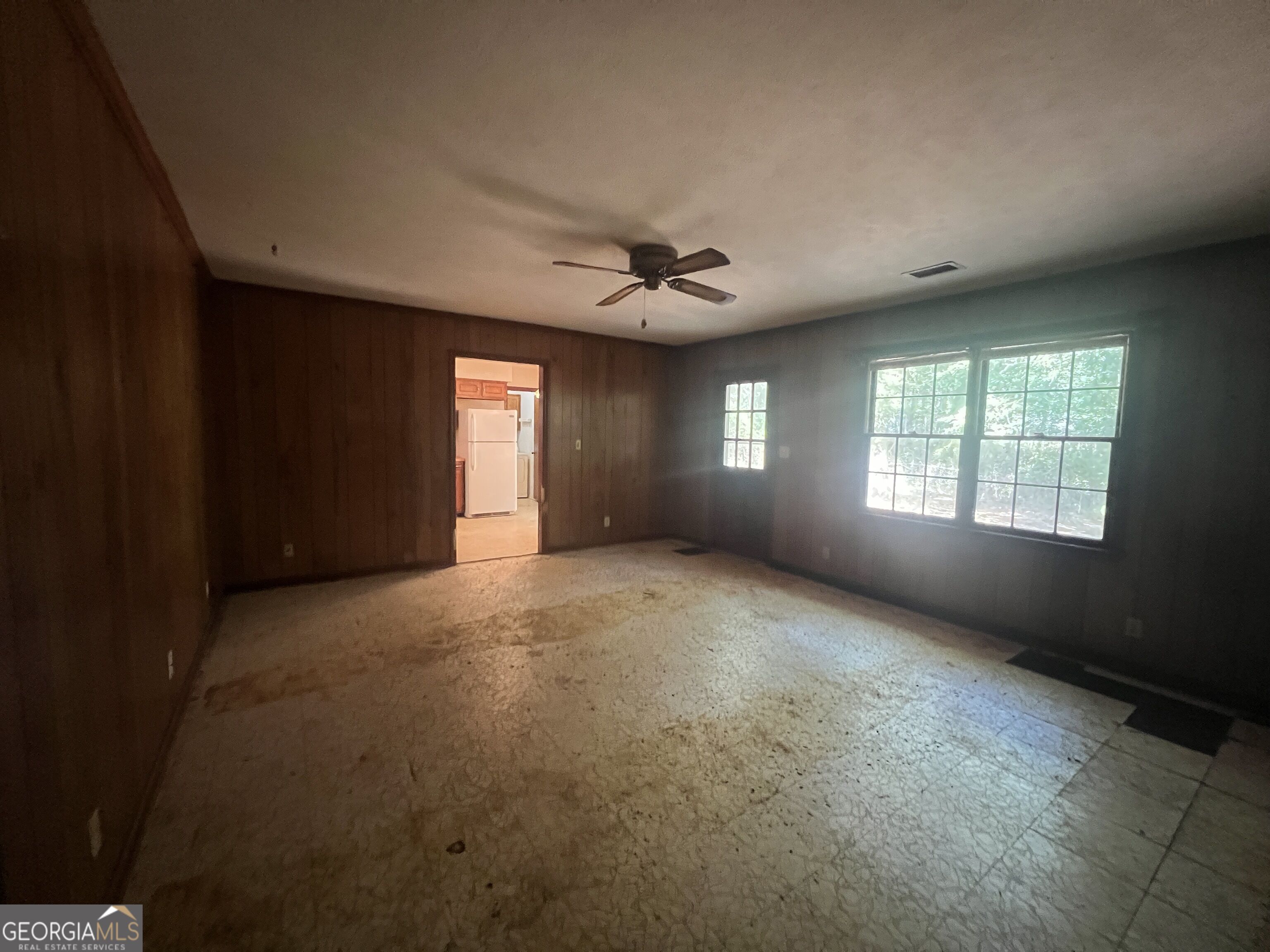 404 Debra Drive Property Photo 4