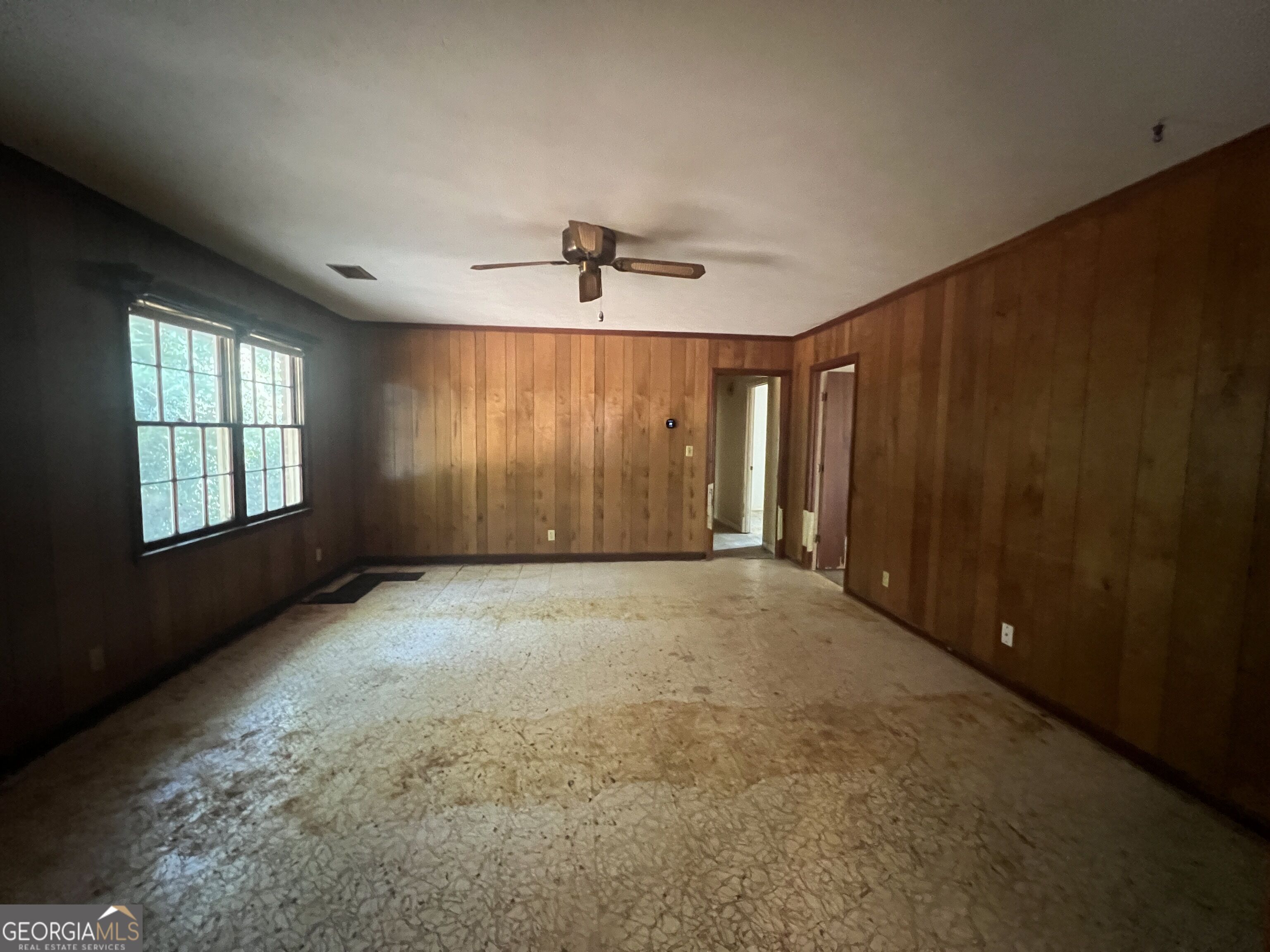 404 Debra Drive Property Photo 5