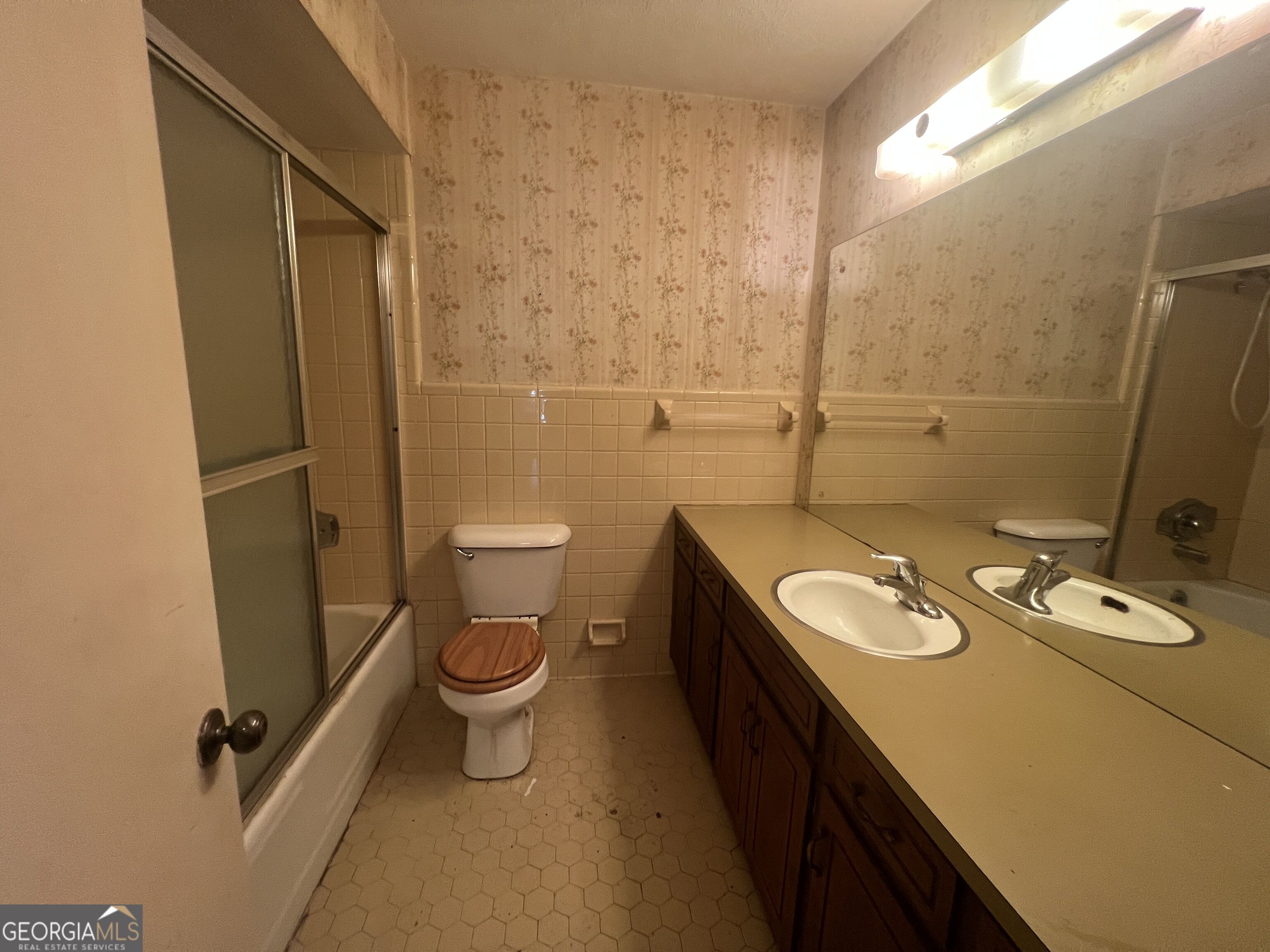 404 Debra Drive Property Photo 18