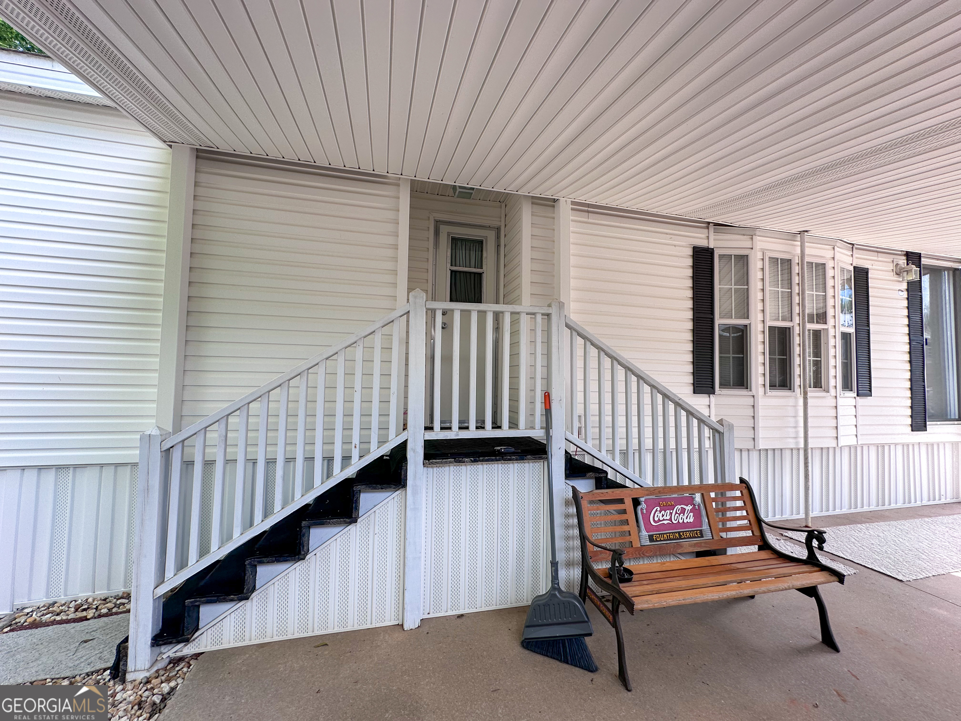 68 Nomad Trail Property Photo 3