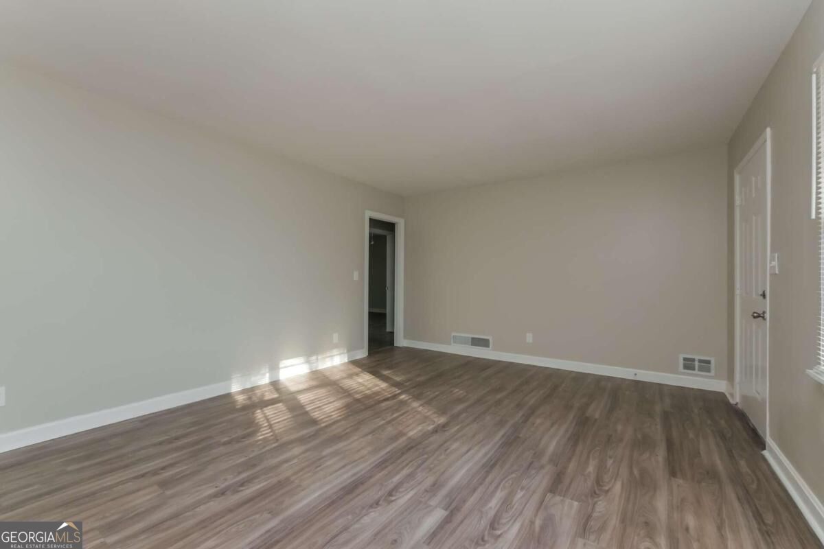 123 New Hope Road Property Photo 2