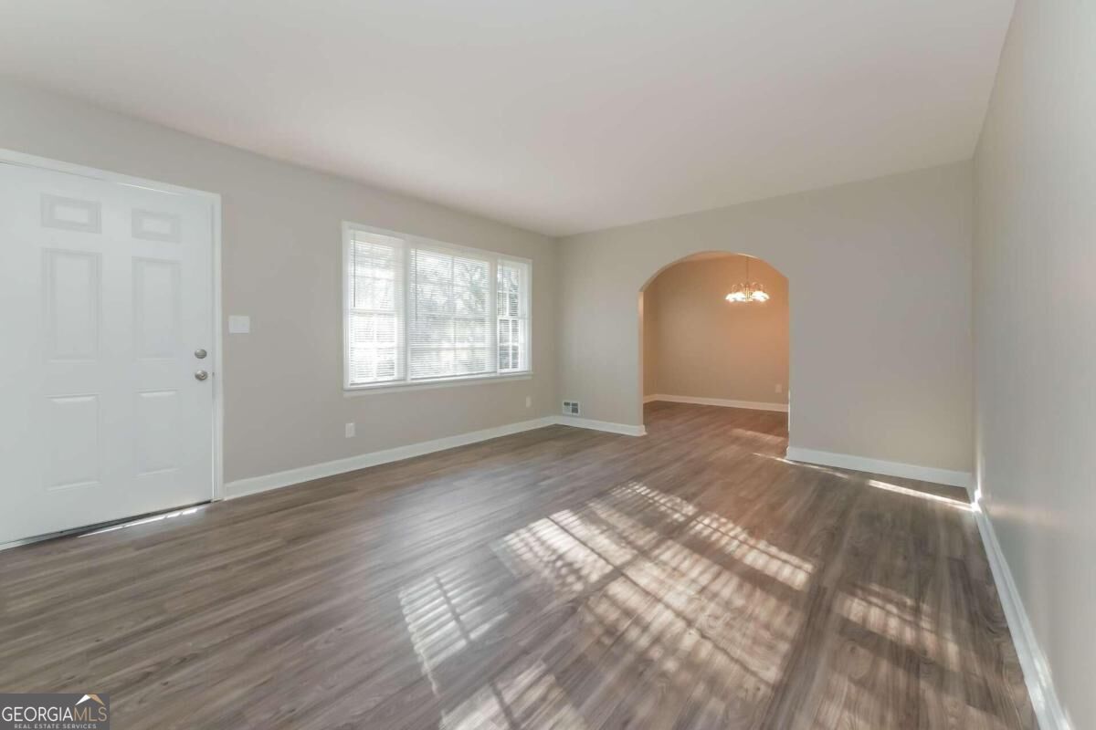 123 New Hope Road Property Photo 4