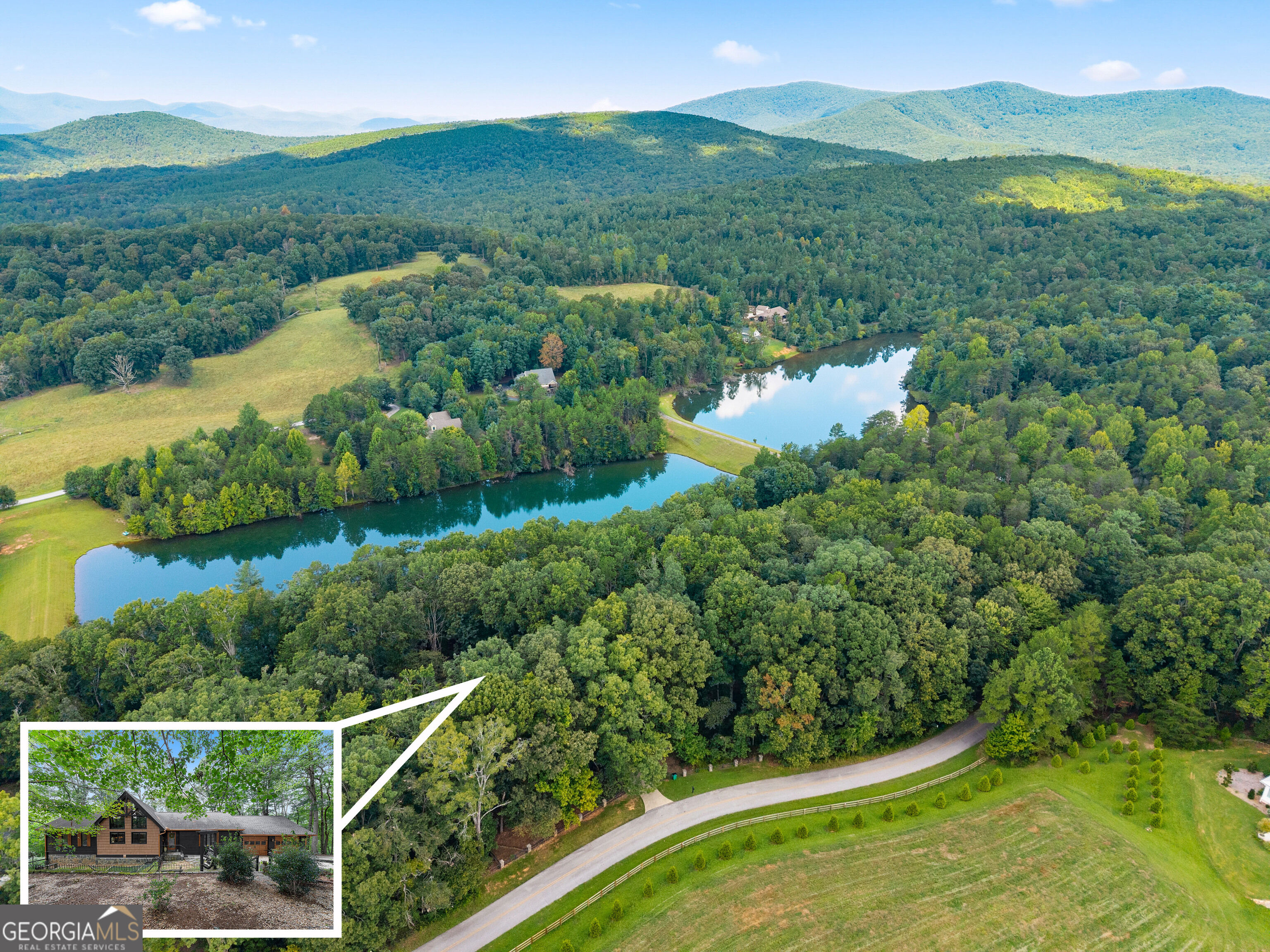 501 High Meadow Lakes Rd Property Photo 2