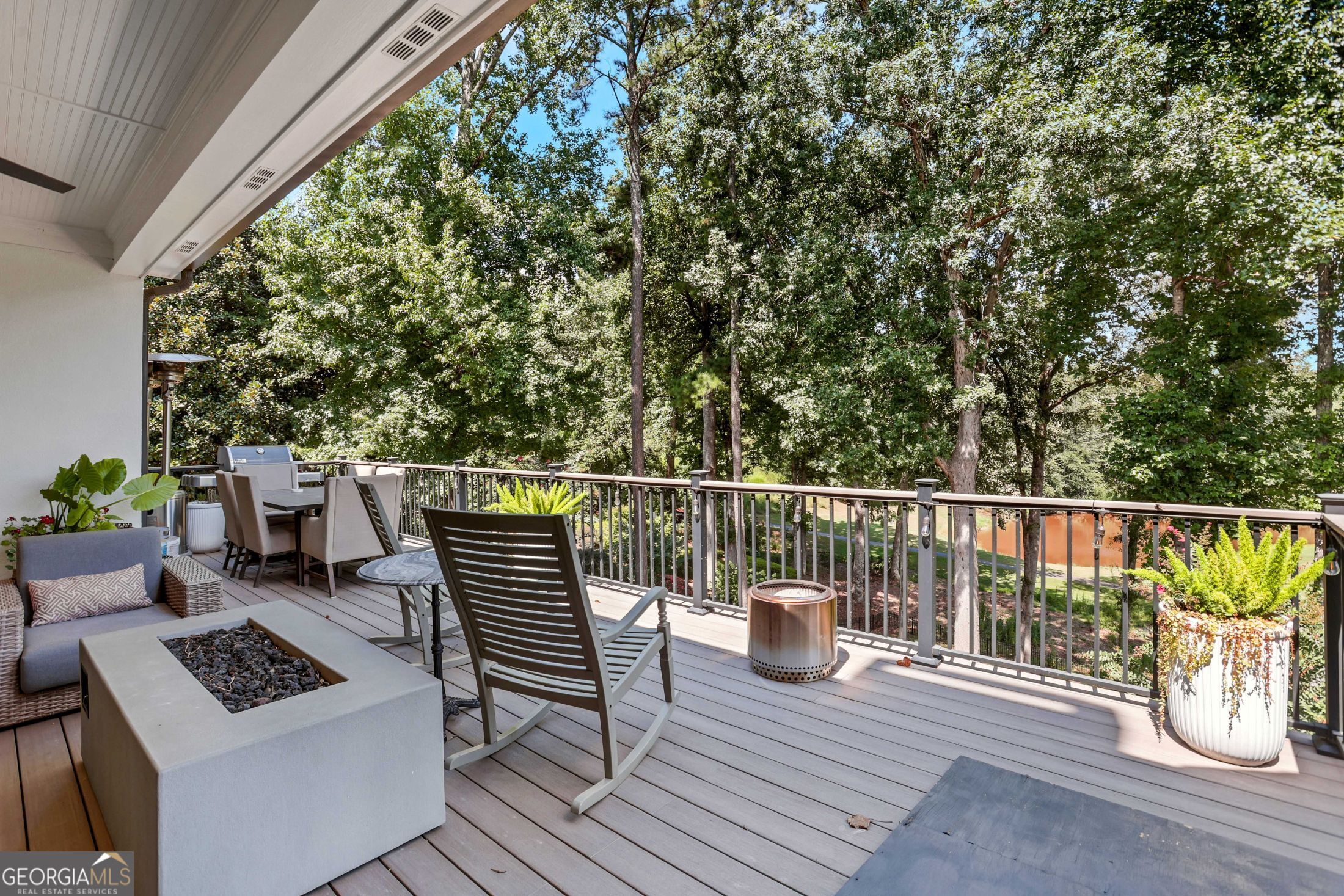 6815 Sunbriar Drive Property Photo 56