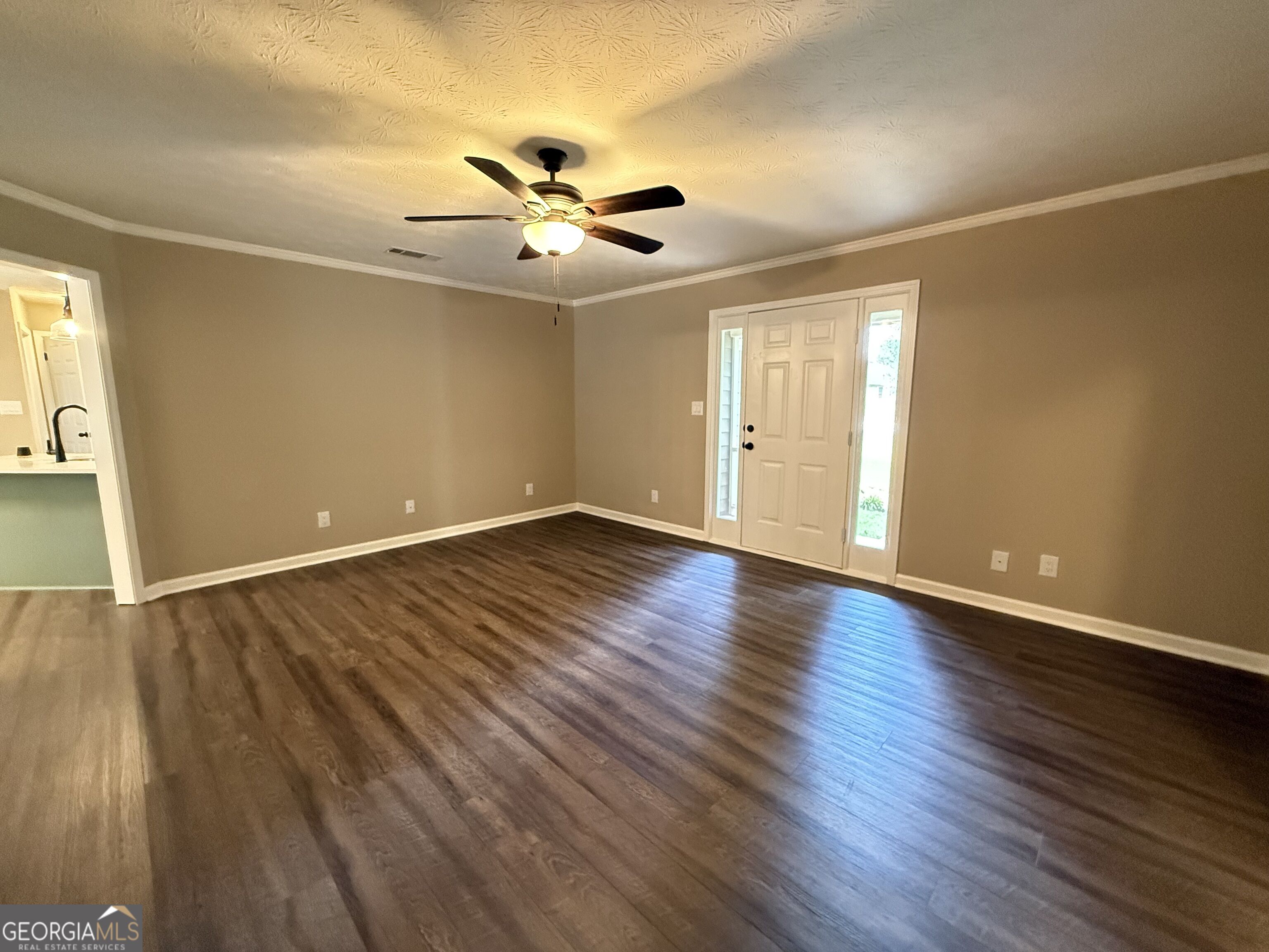 330 Fox Meadow Drive Property Photo 5