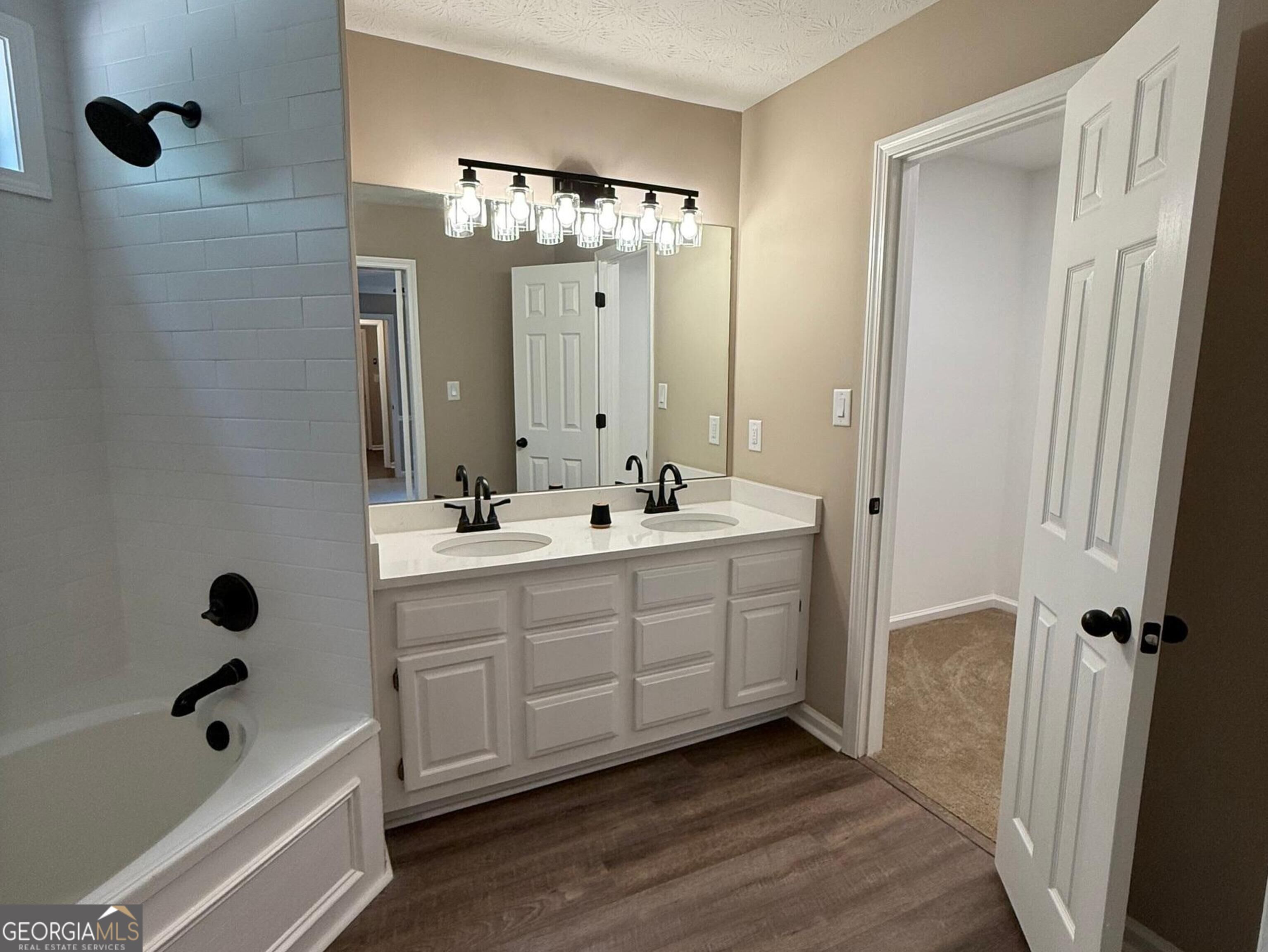 330 Fox Meadow Drive Property Photo 18