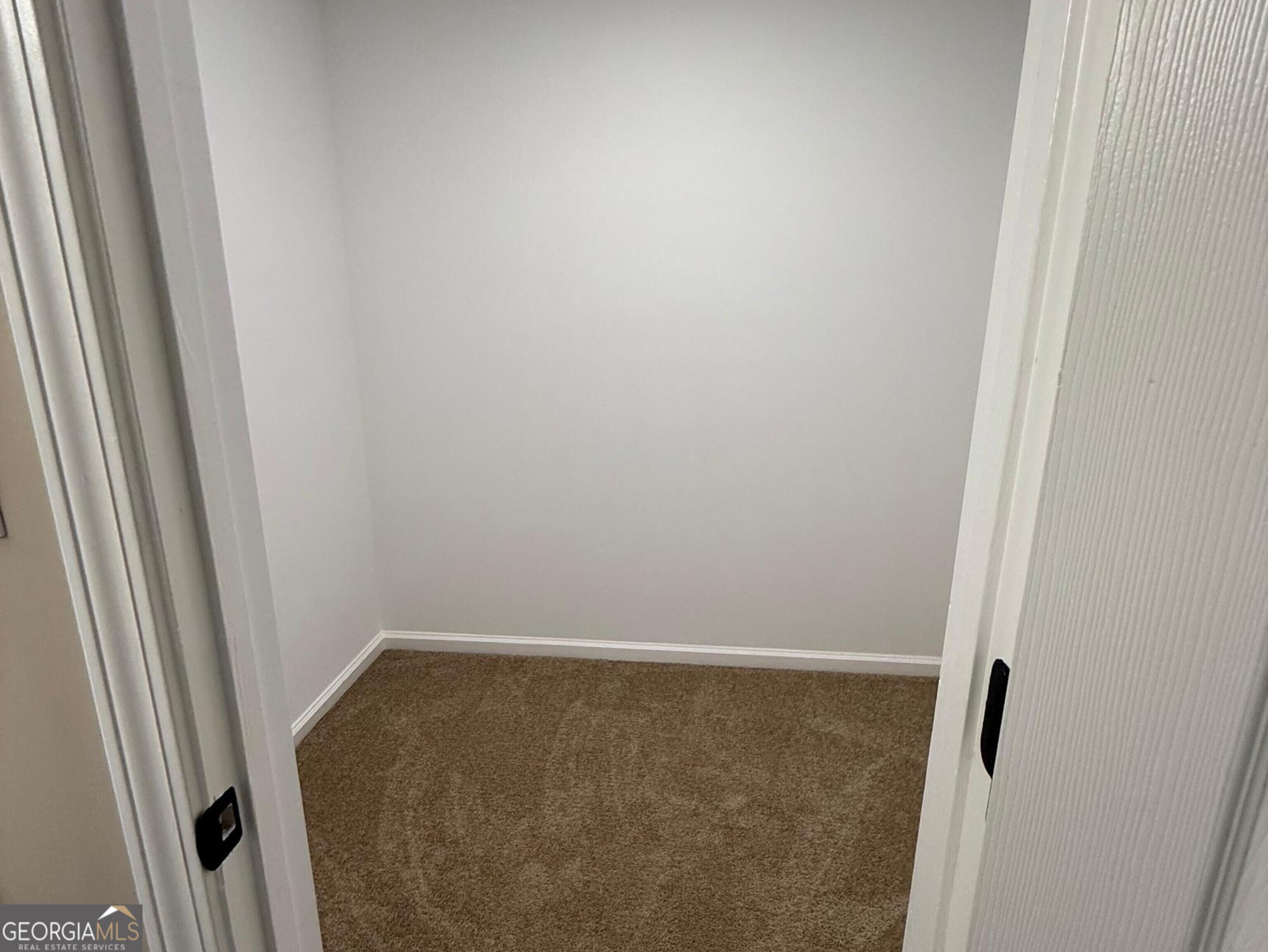 330 Fox Meadow Drive Property Photo 20