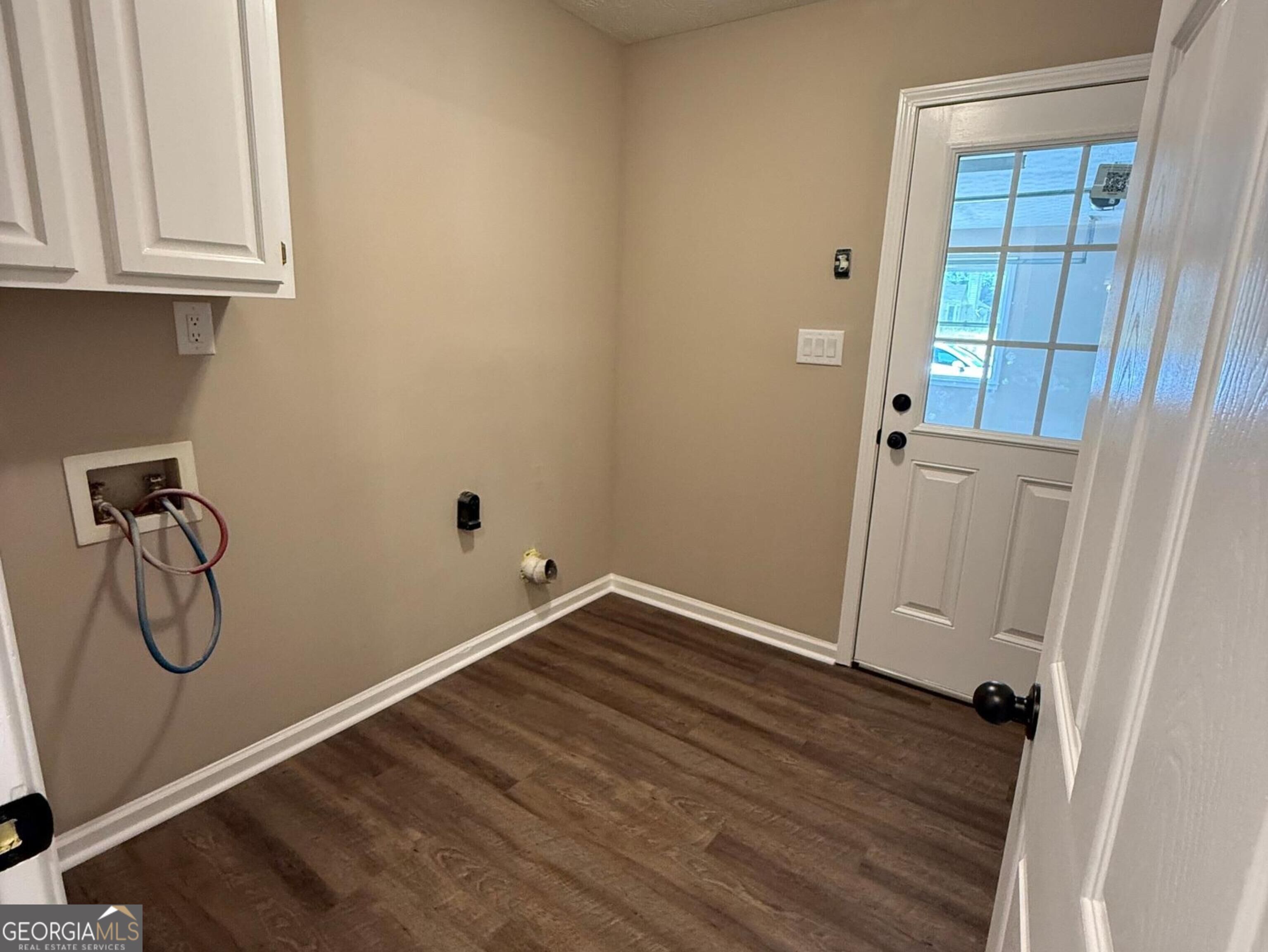 330 Fox Meadow Drive Property Photo 22