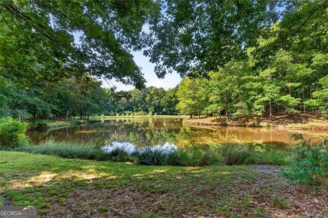 961 Birdie Road Property Photo 6