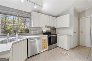 4273 Clark Circle Se Property Photo 8
