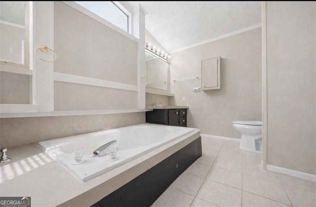 4273 Clark Circle Se Property Photo 15
