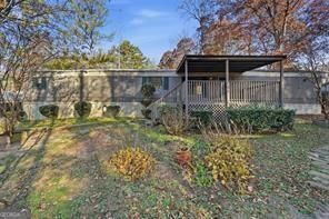 4273 Clark Circle Se Property Photo 28